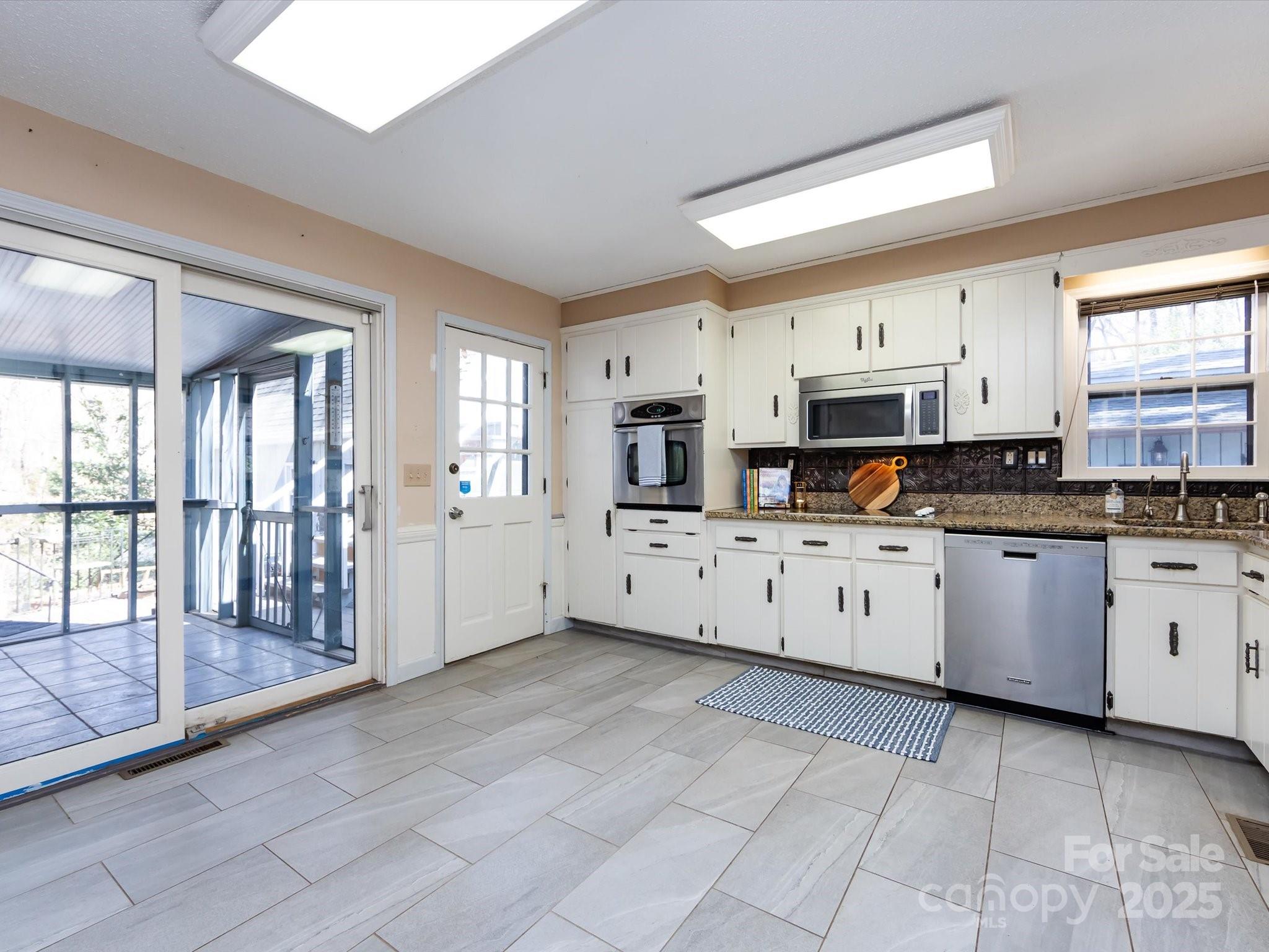 5410 Beaver Dam Lane