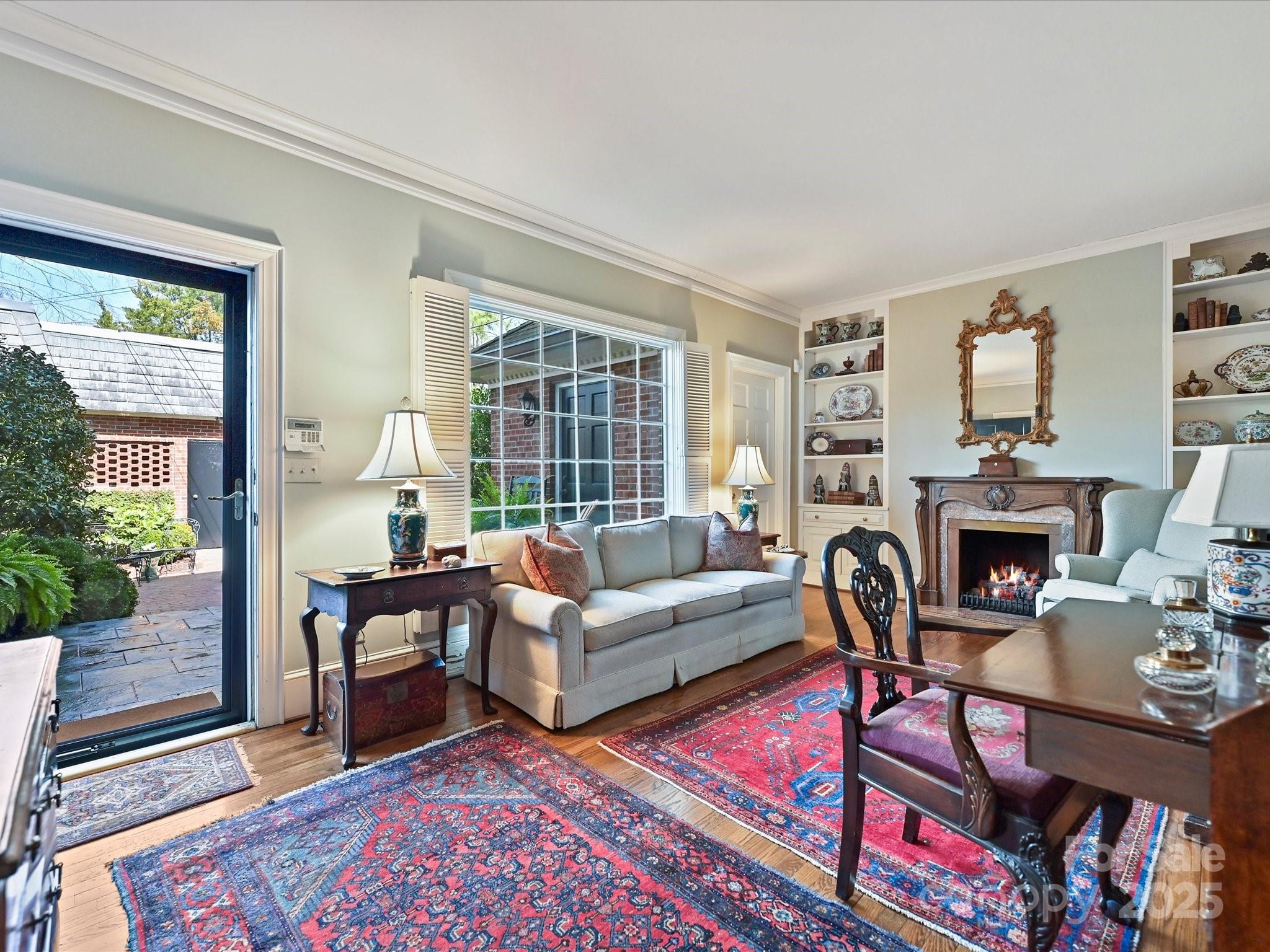 227 Perrin Place