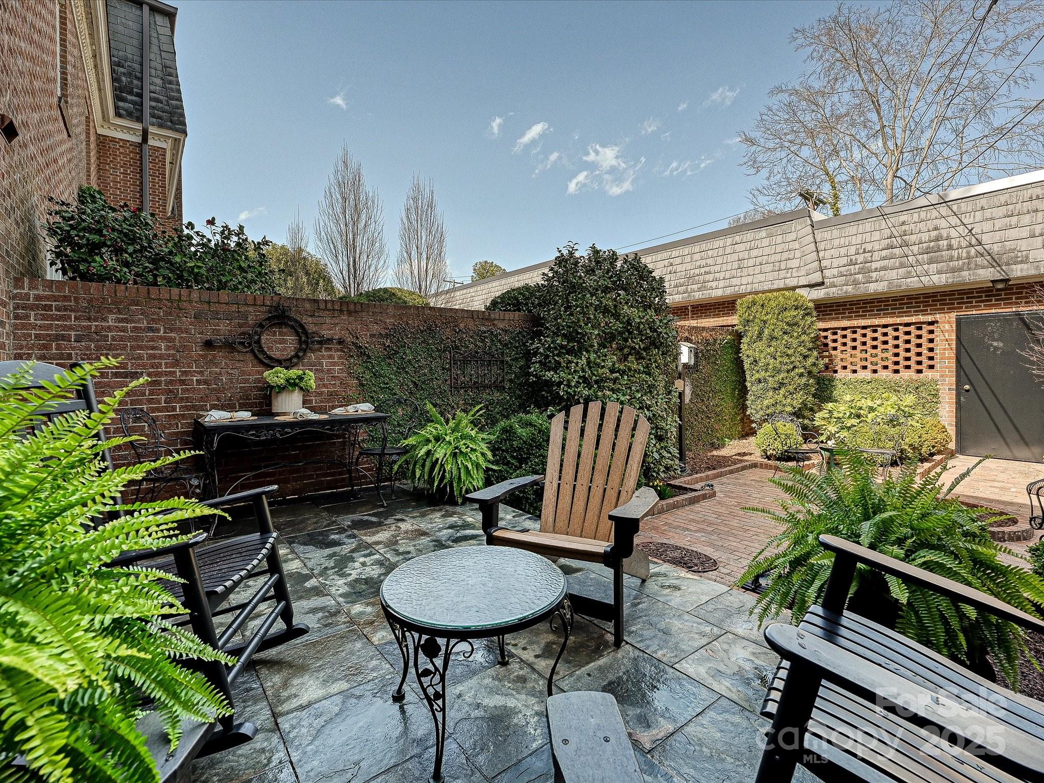 227 Perrin Place