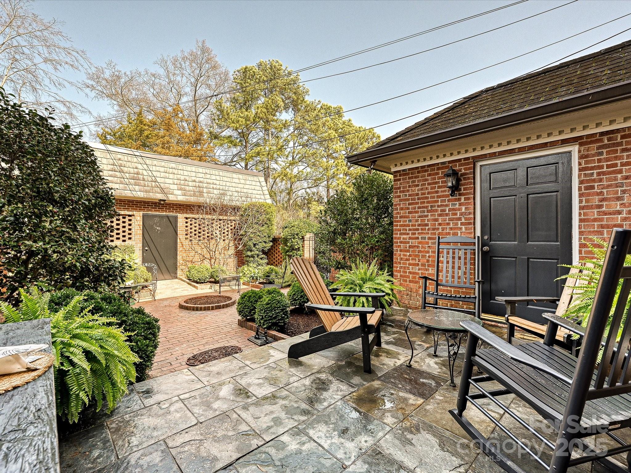 227 Perrin Place