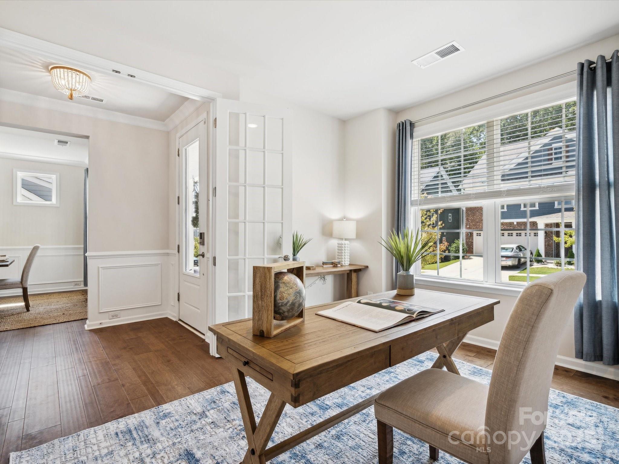924 Stebbins Drive