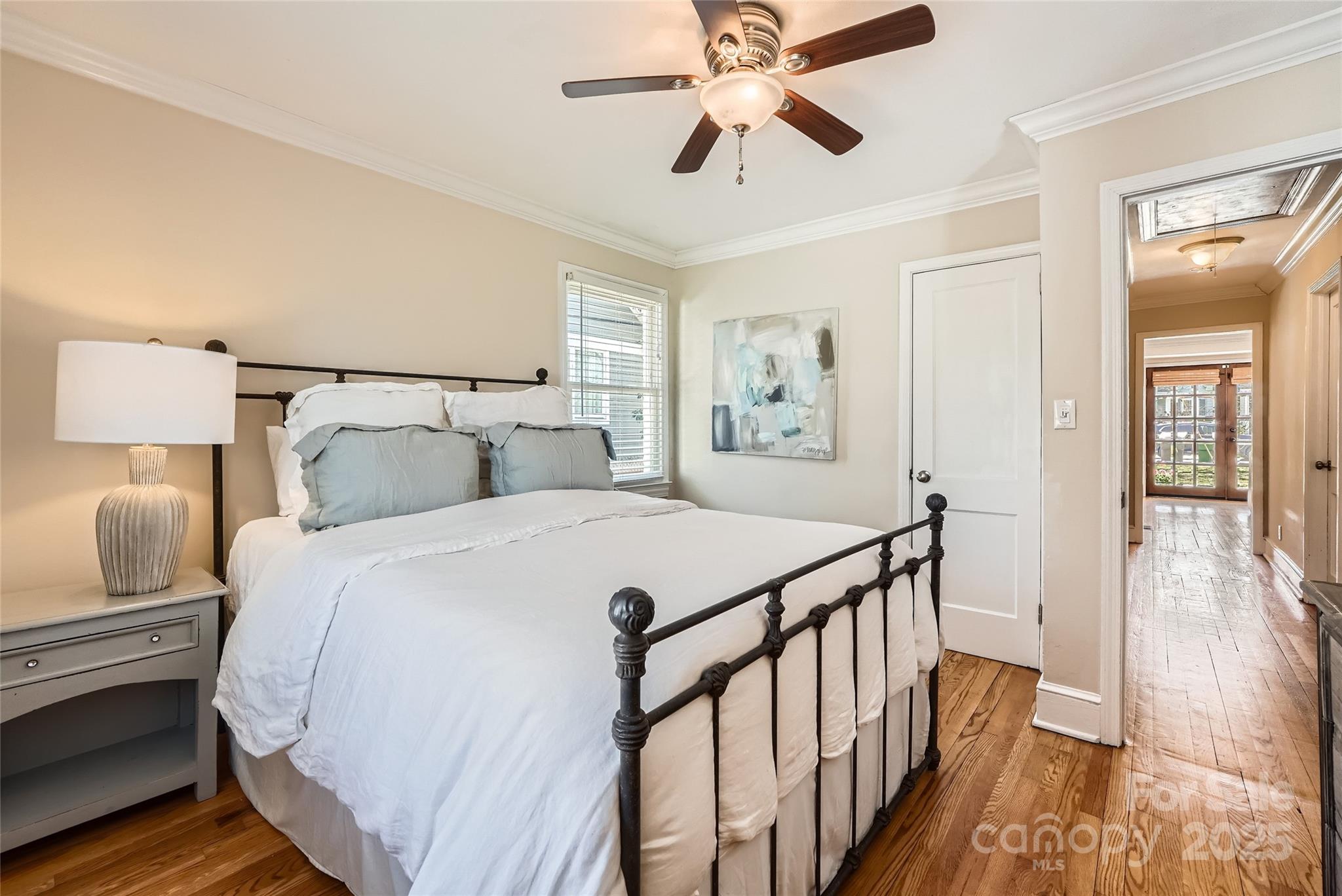 1409 Cortland Road W
