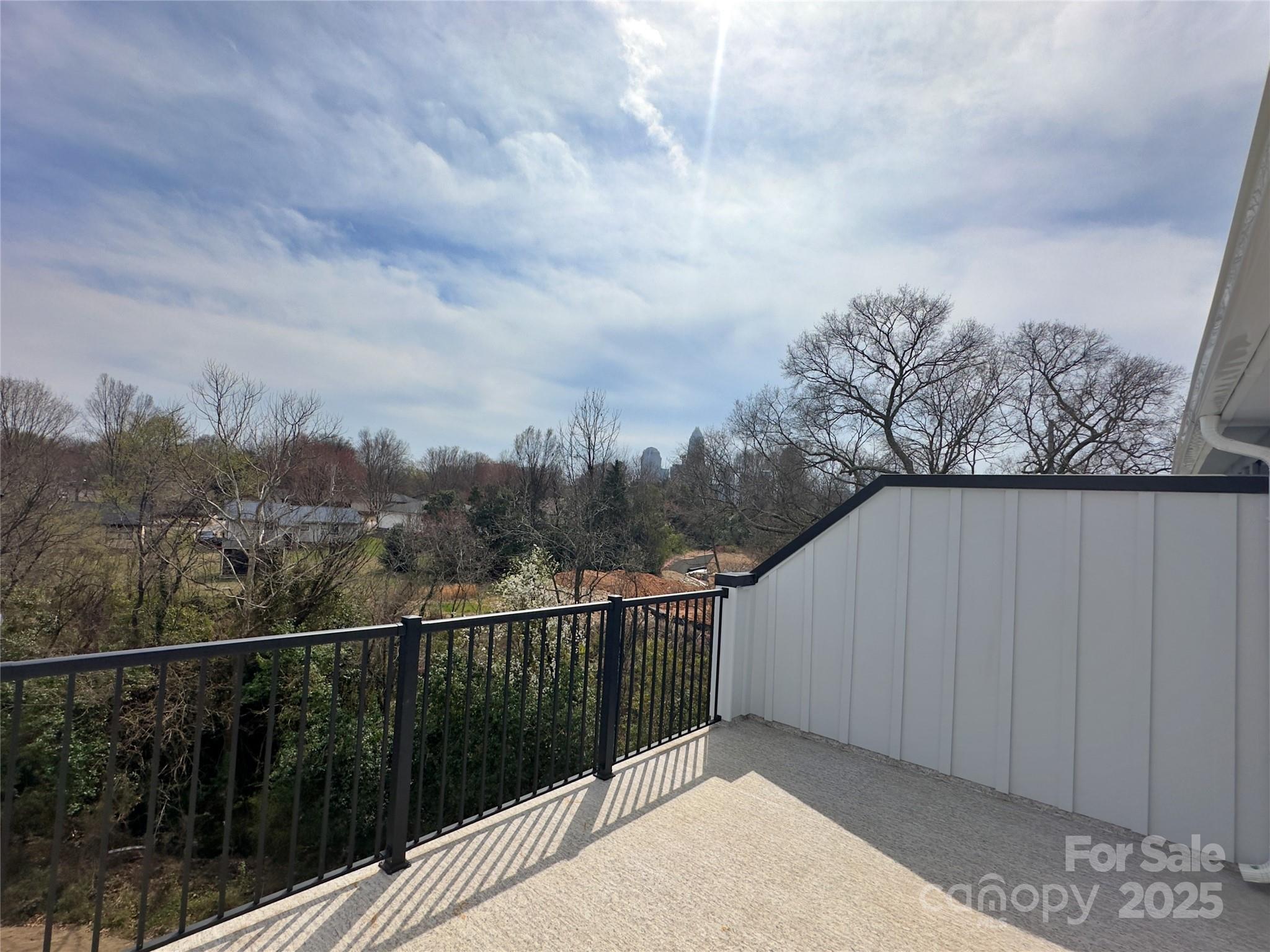 2043 Clarksdale Drive Unit: 31