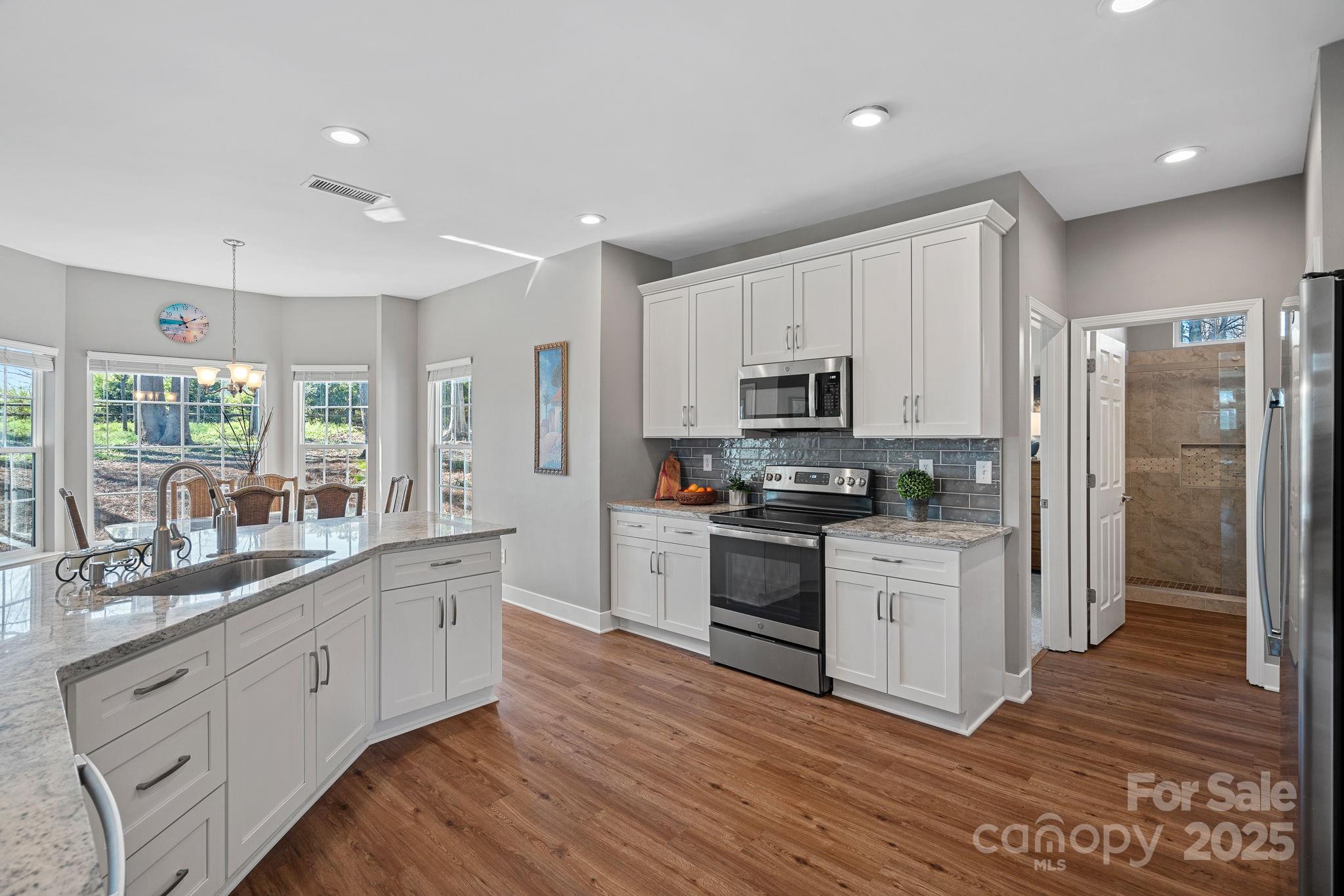 15300 Marshfield Court