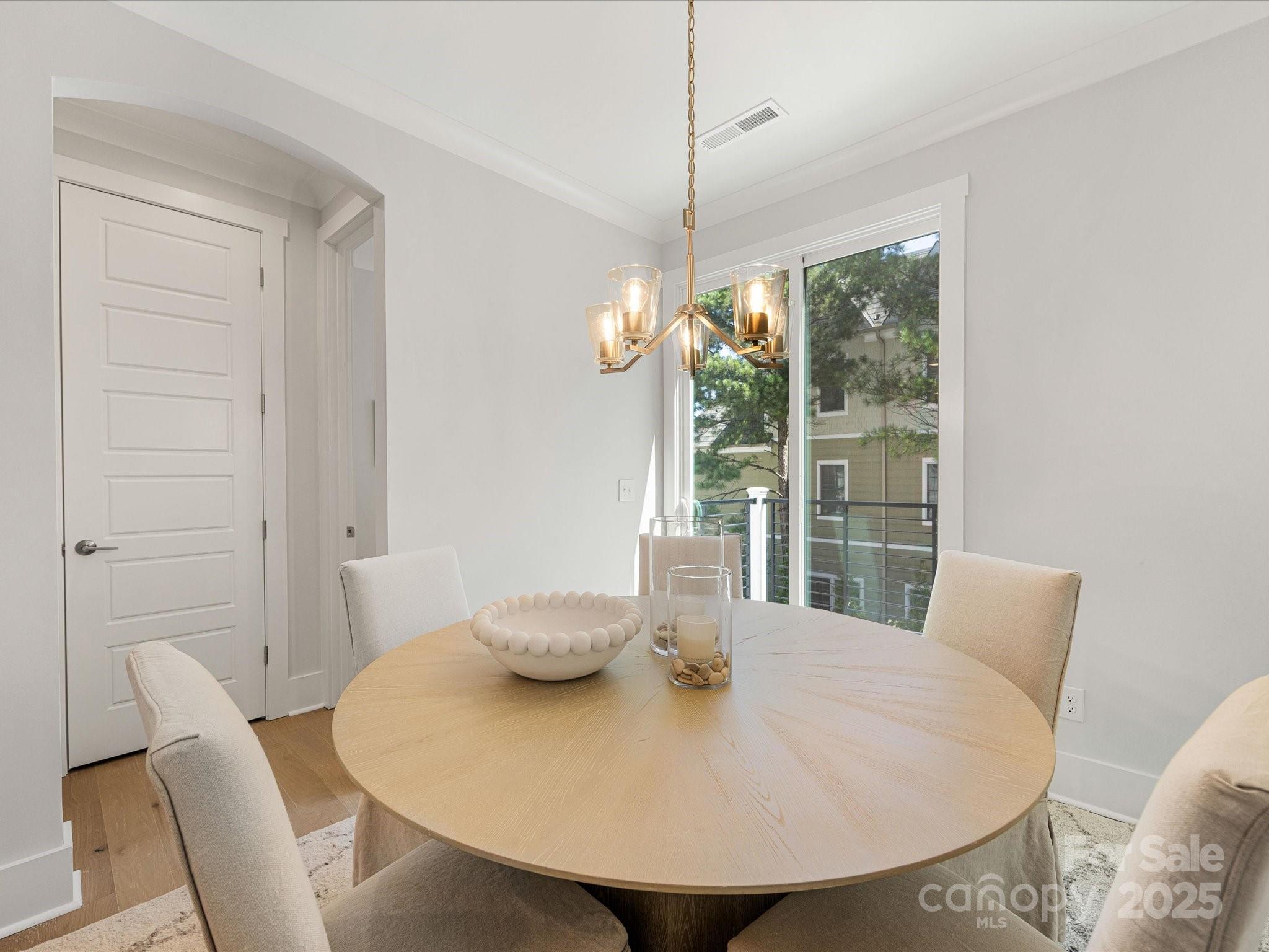 1409 Kenilworth Avenue