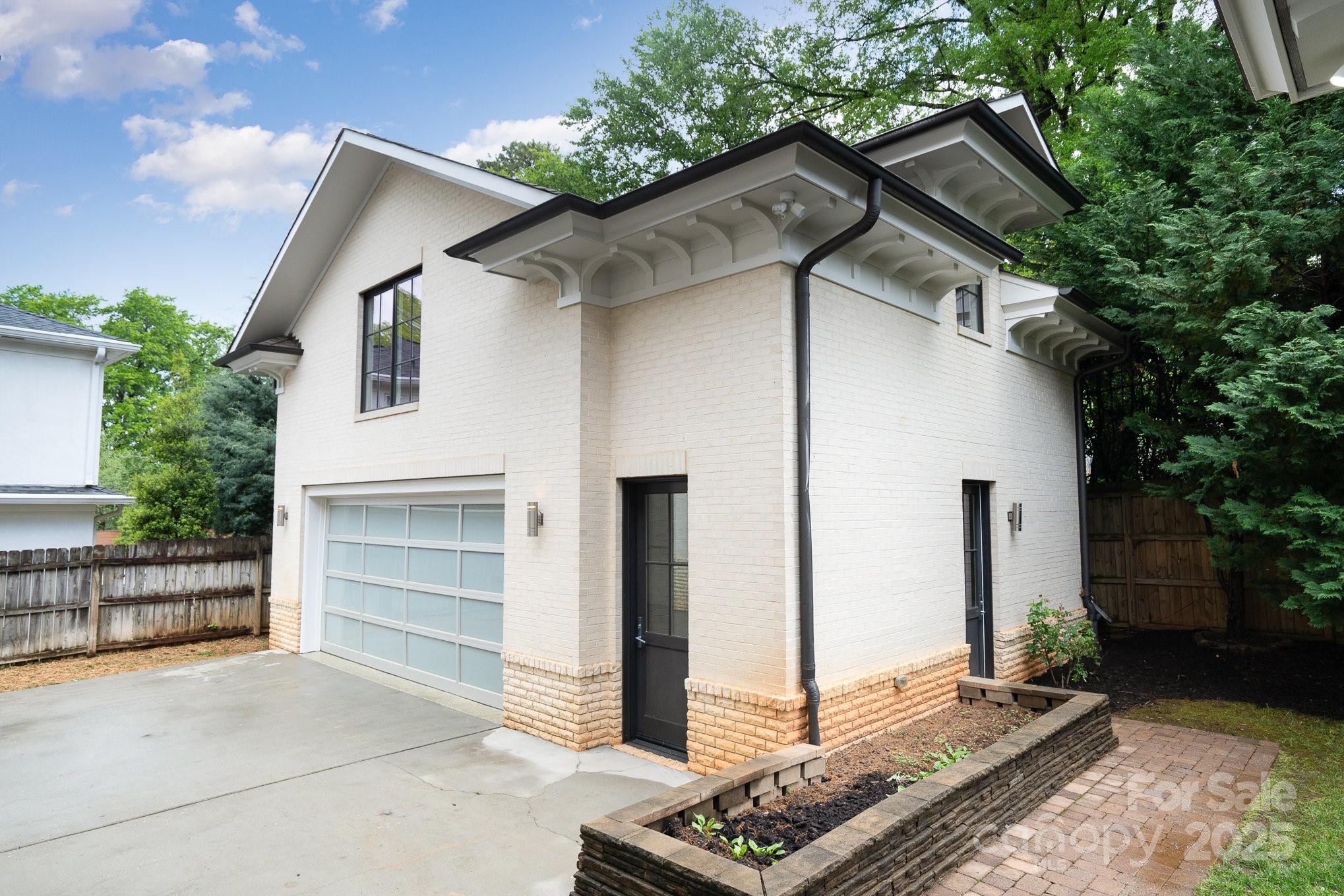 1665 Sterling Road
