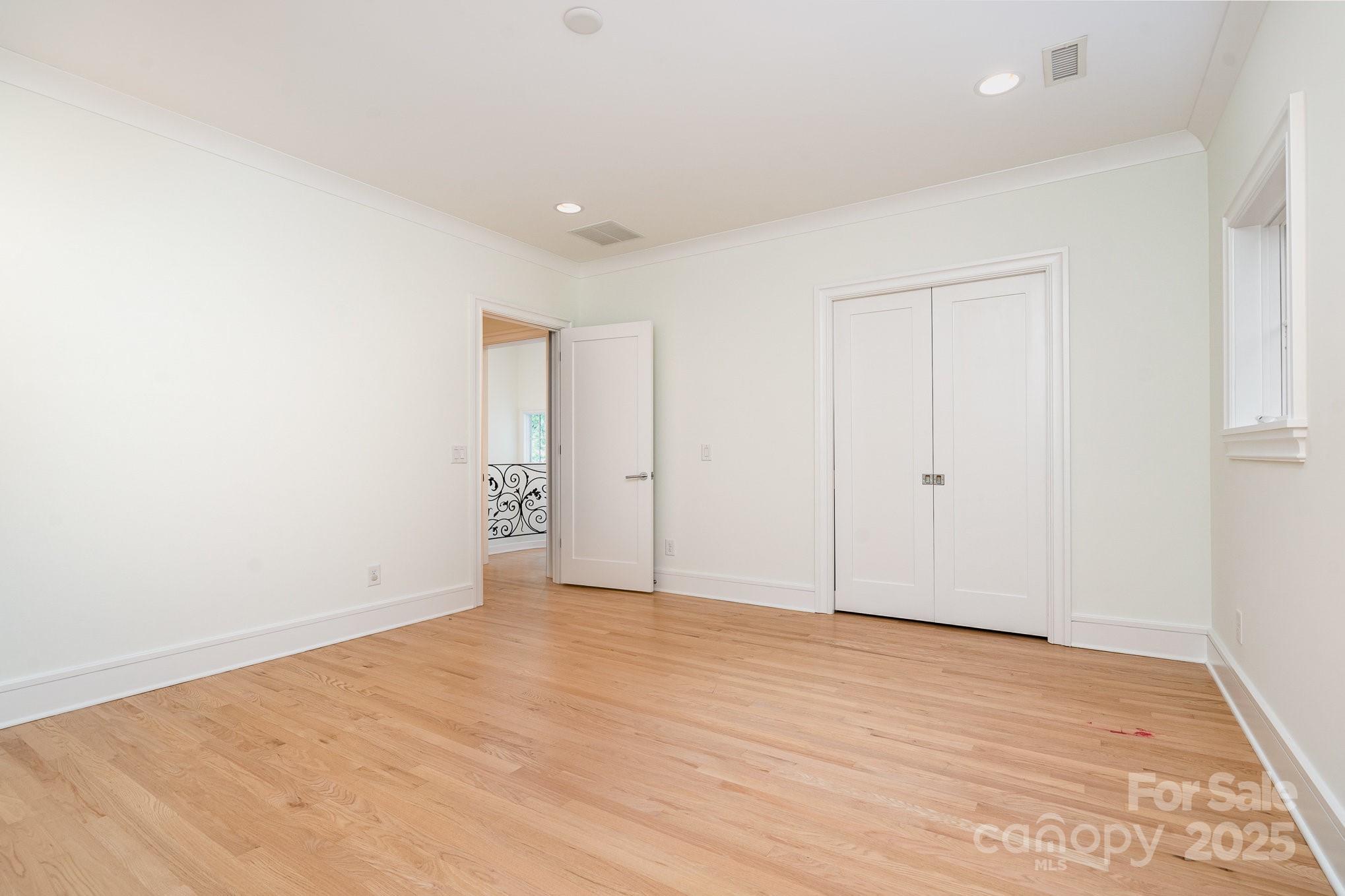 1665 Sterling Road