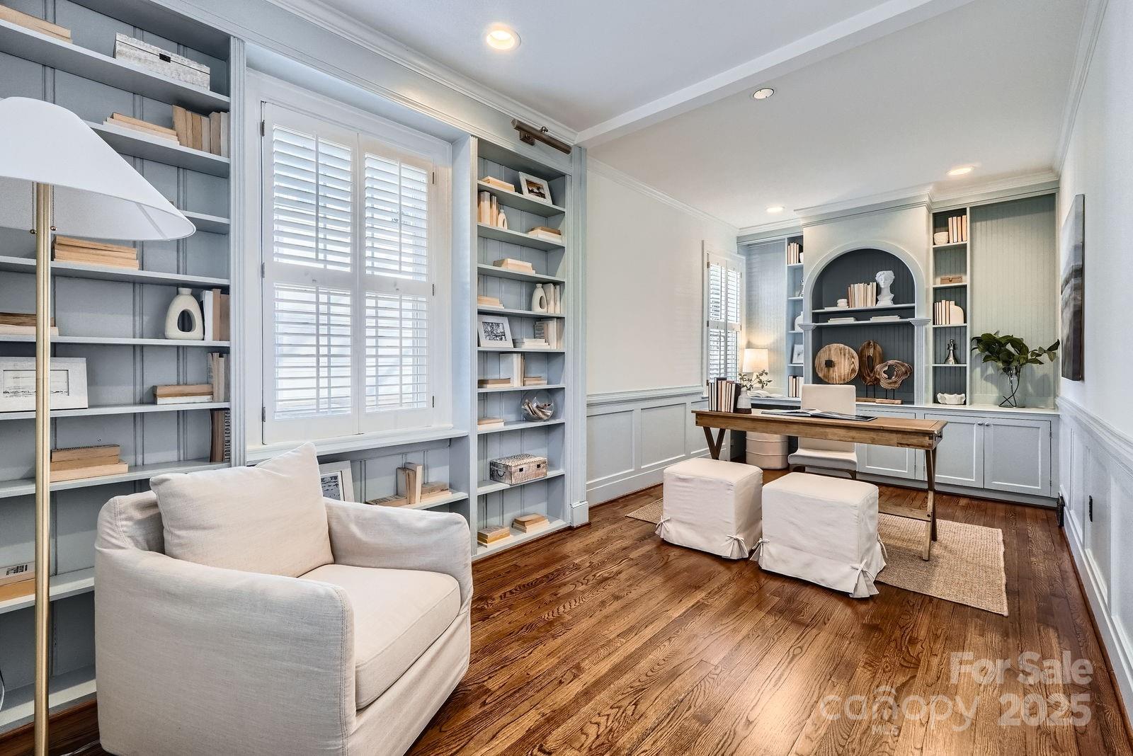3133 Selwyn Ave