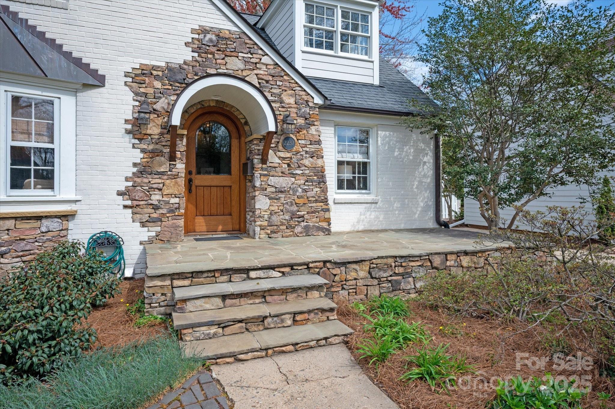 2237 Colony Road