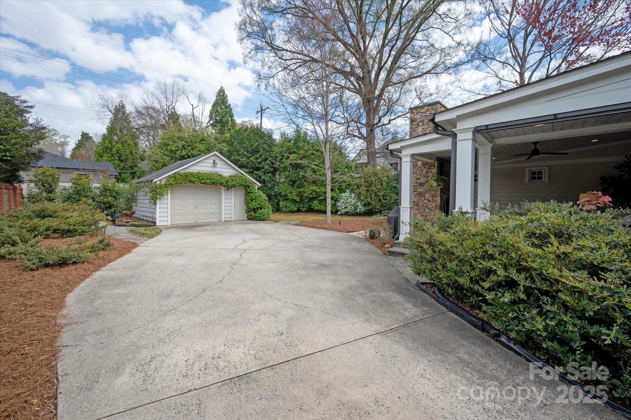2237 Colony Road