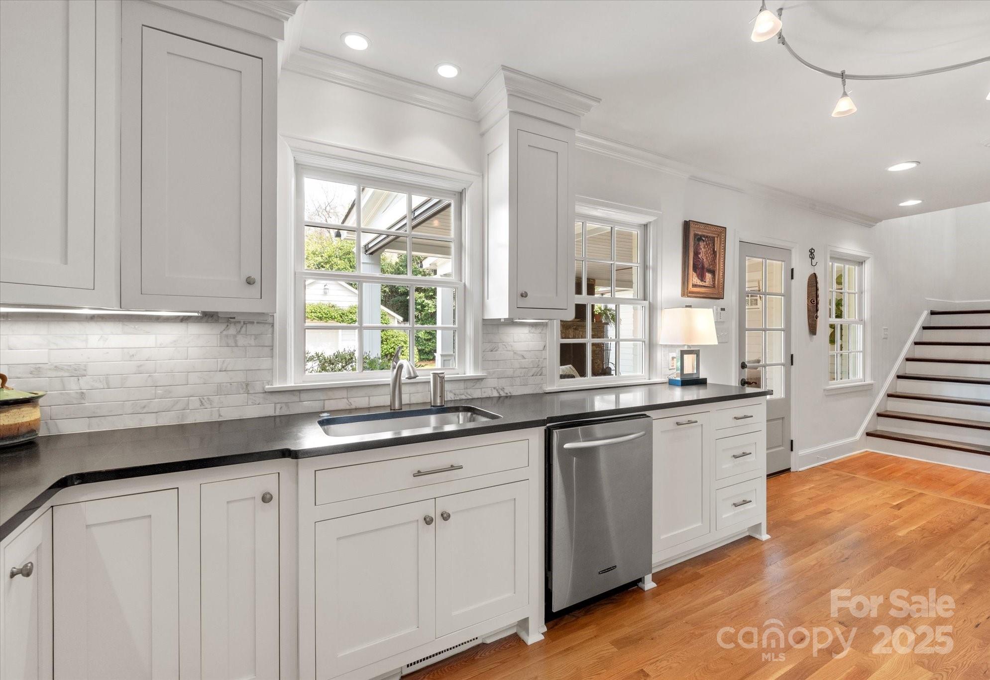 2237 Colony Road