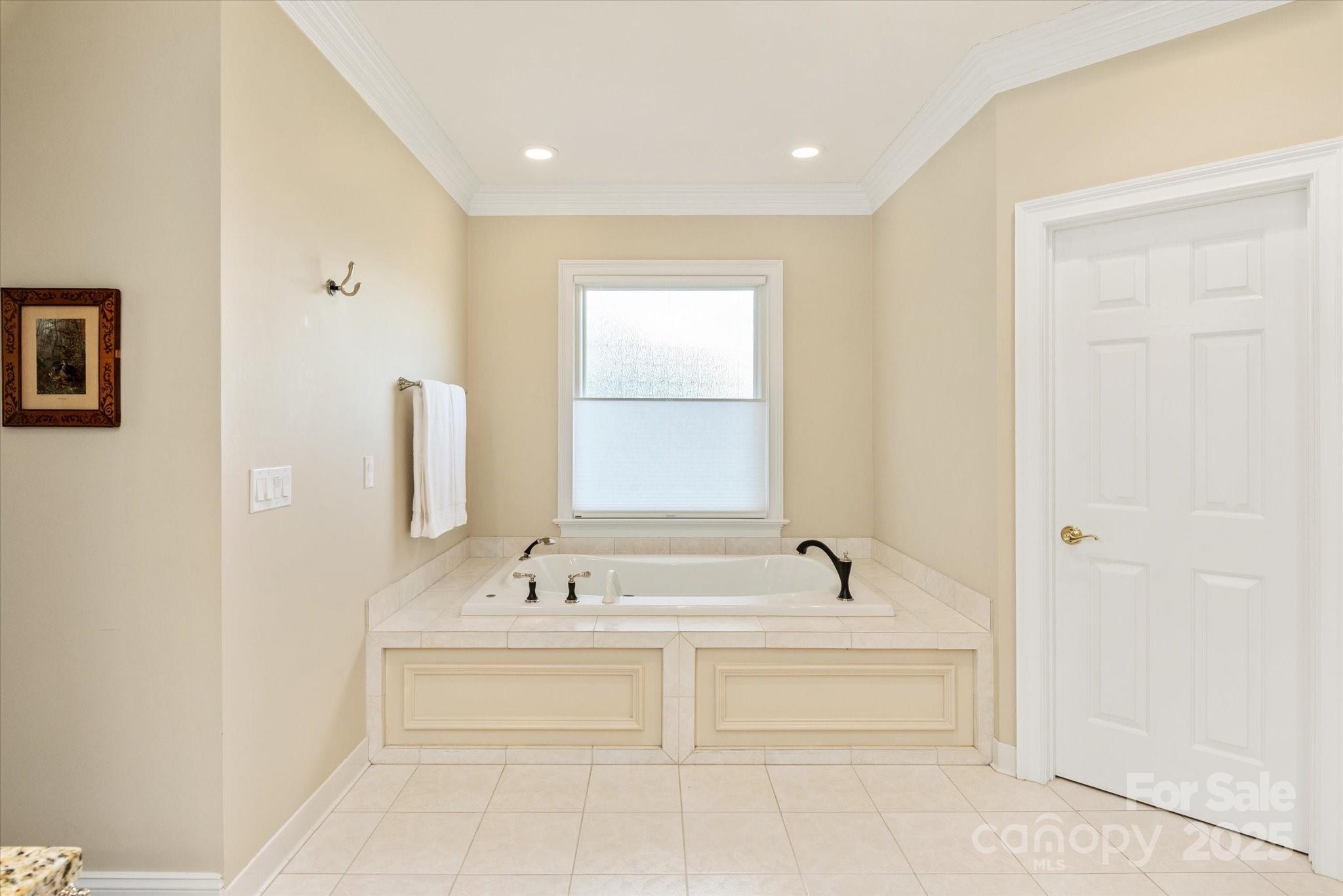 6510 Seton House Lane