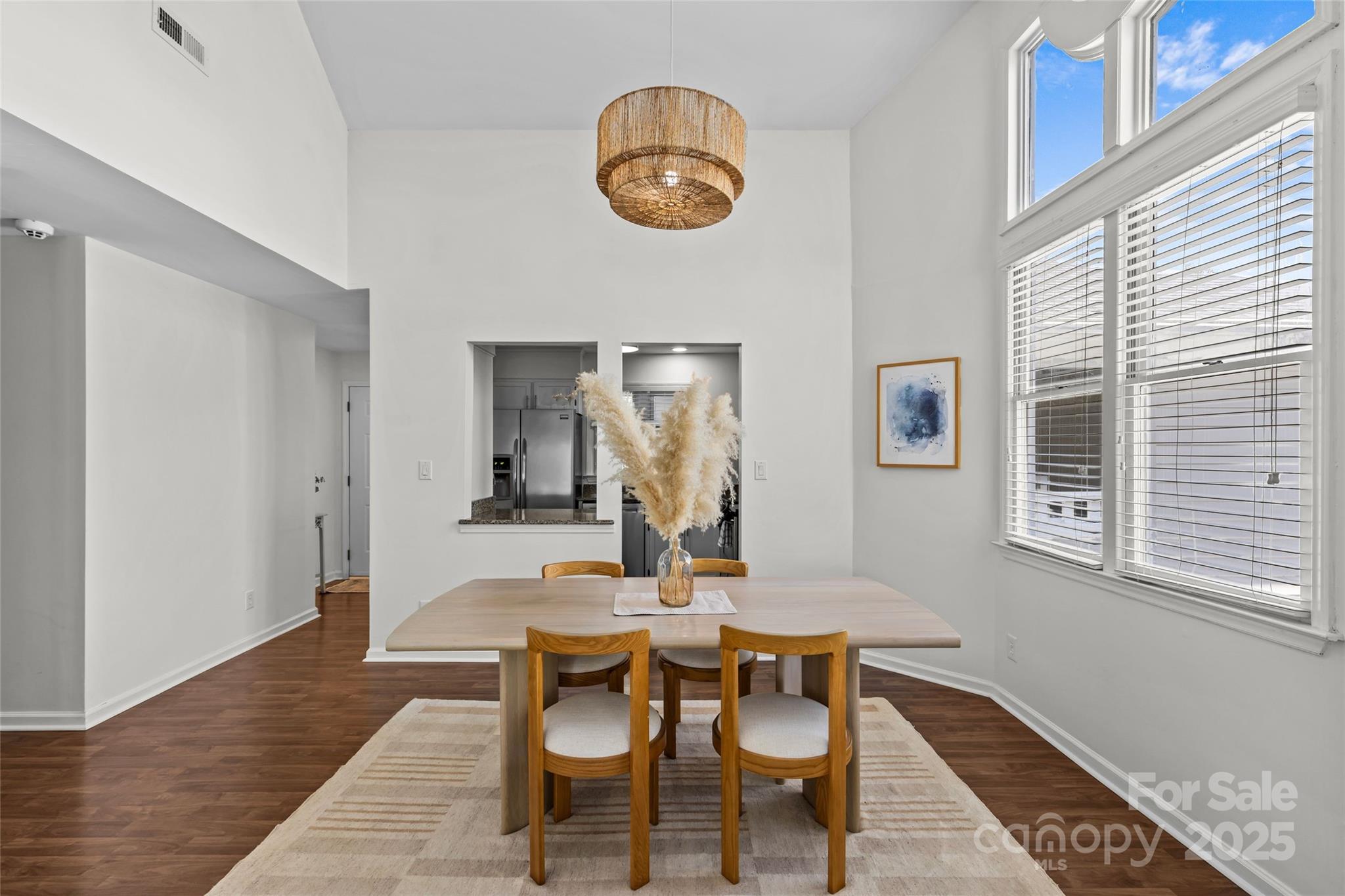 2719 Selwyn Avenue Unit: 24