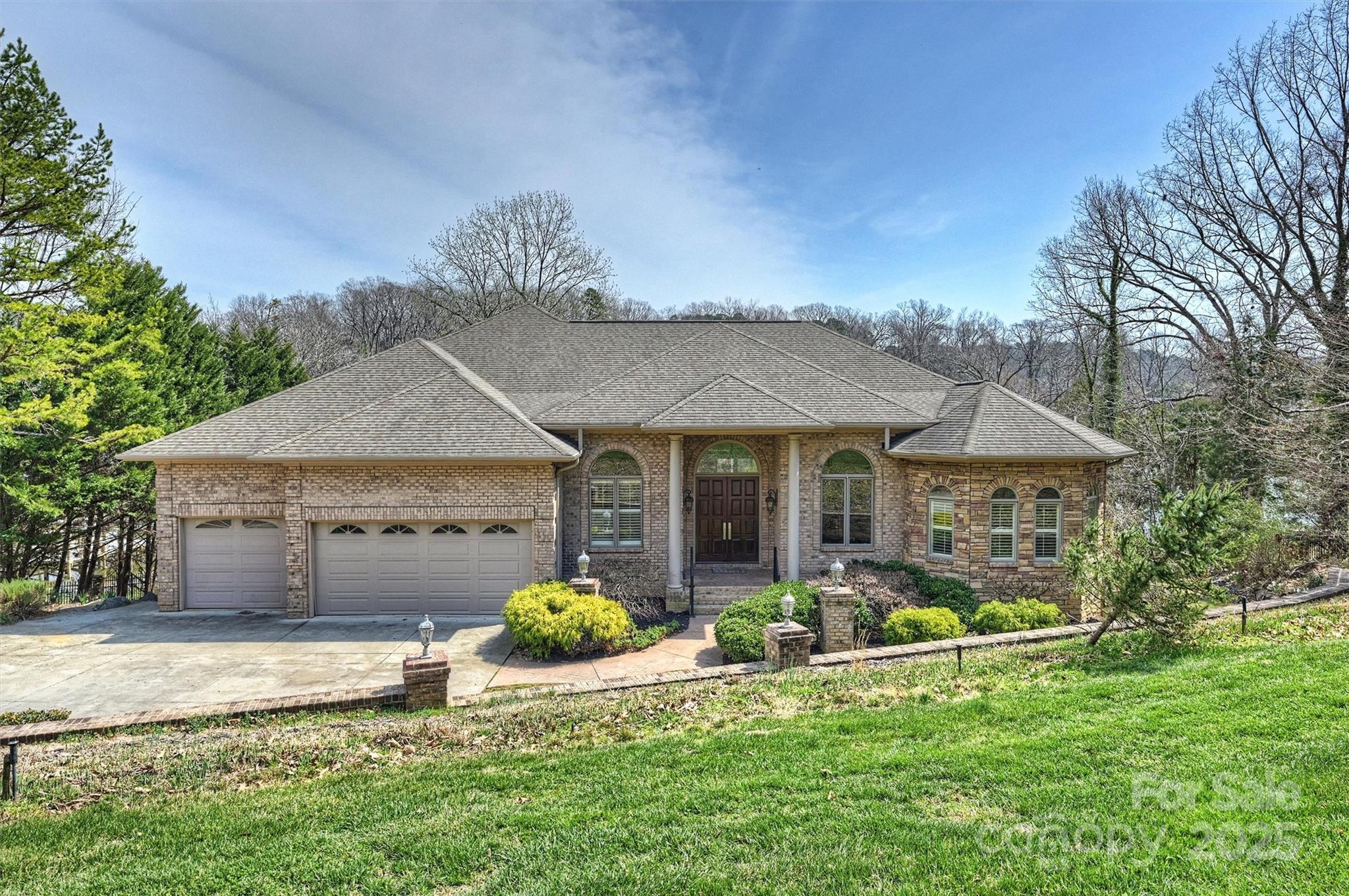 8720 Island Point Road