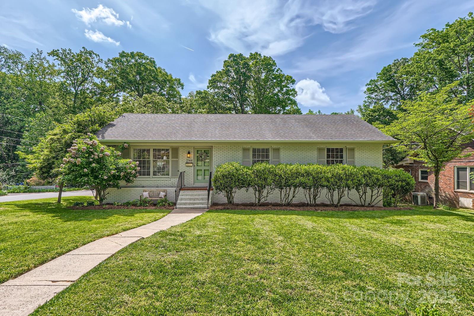 2144 Shadyview Drive