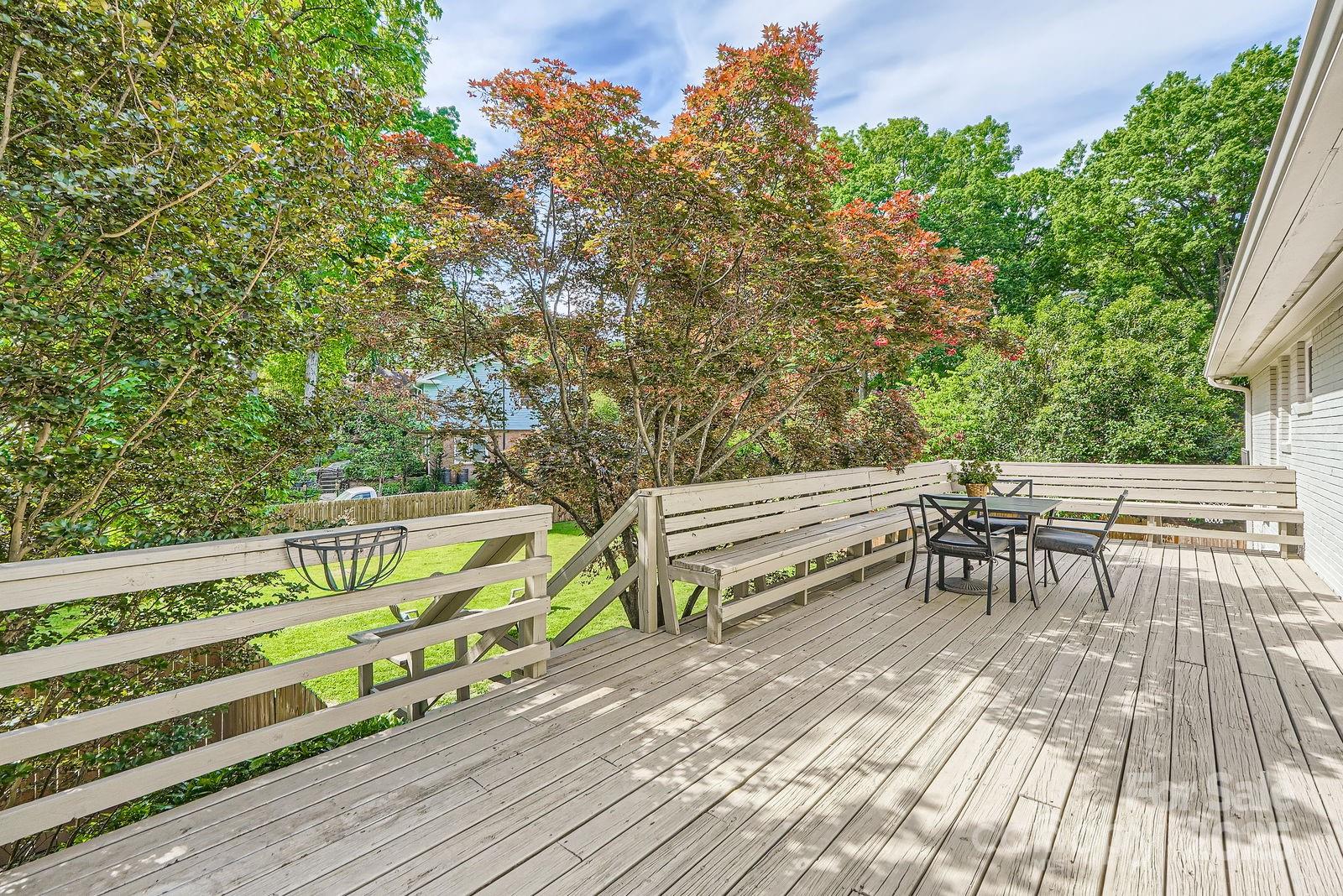 2144 Shadyview Drive