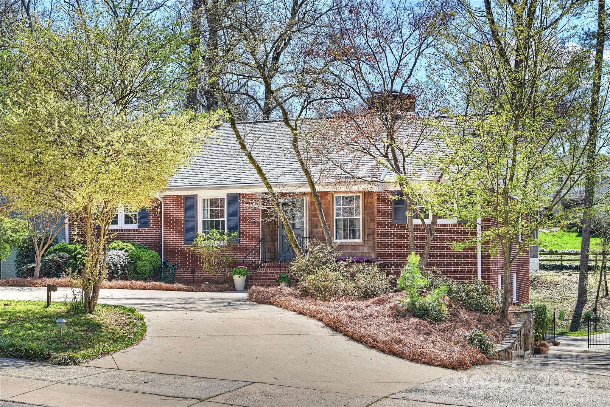 138 Scofield Road