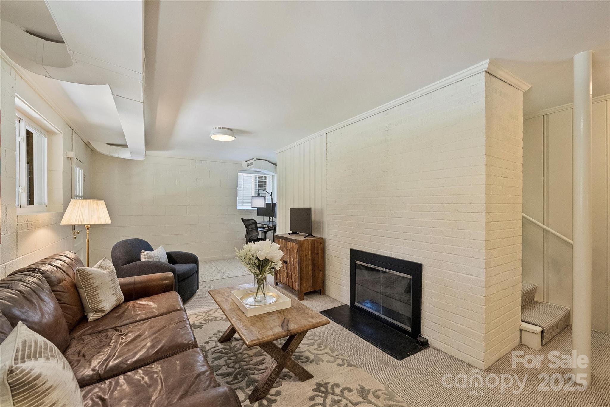 138 Scofield Road