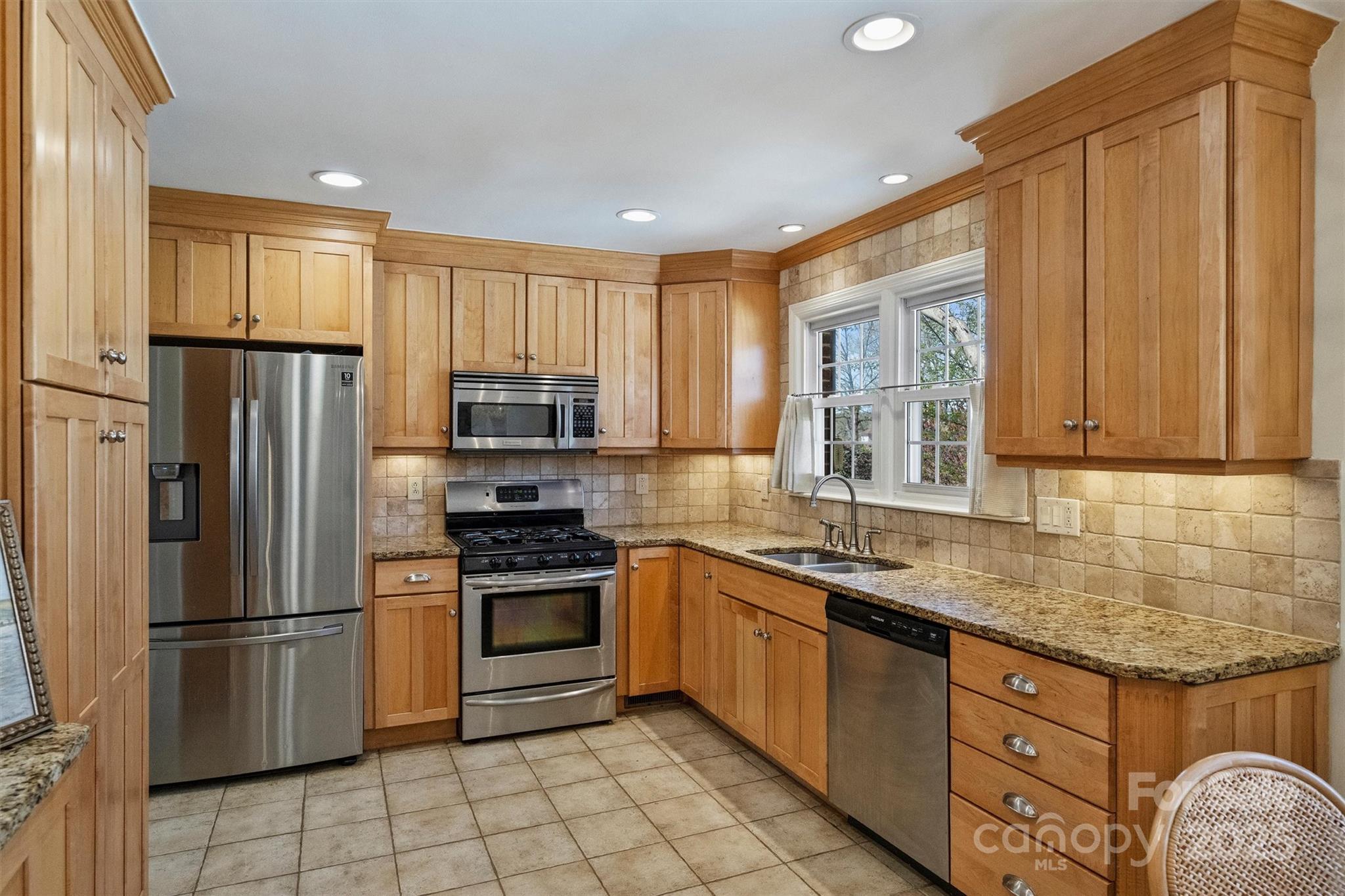 138 Scofield Road