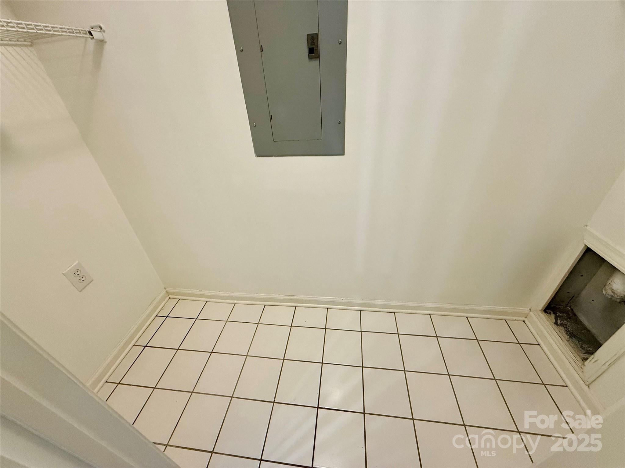 4930 Sardis Road Unit: C