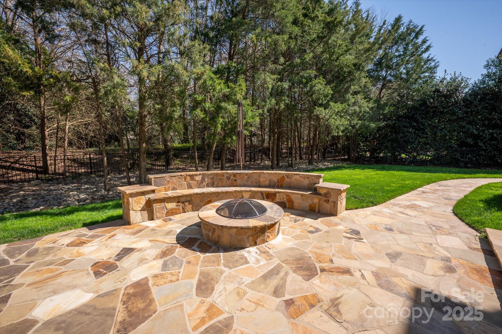 223 Glenmoor Drive