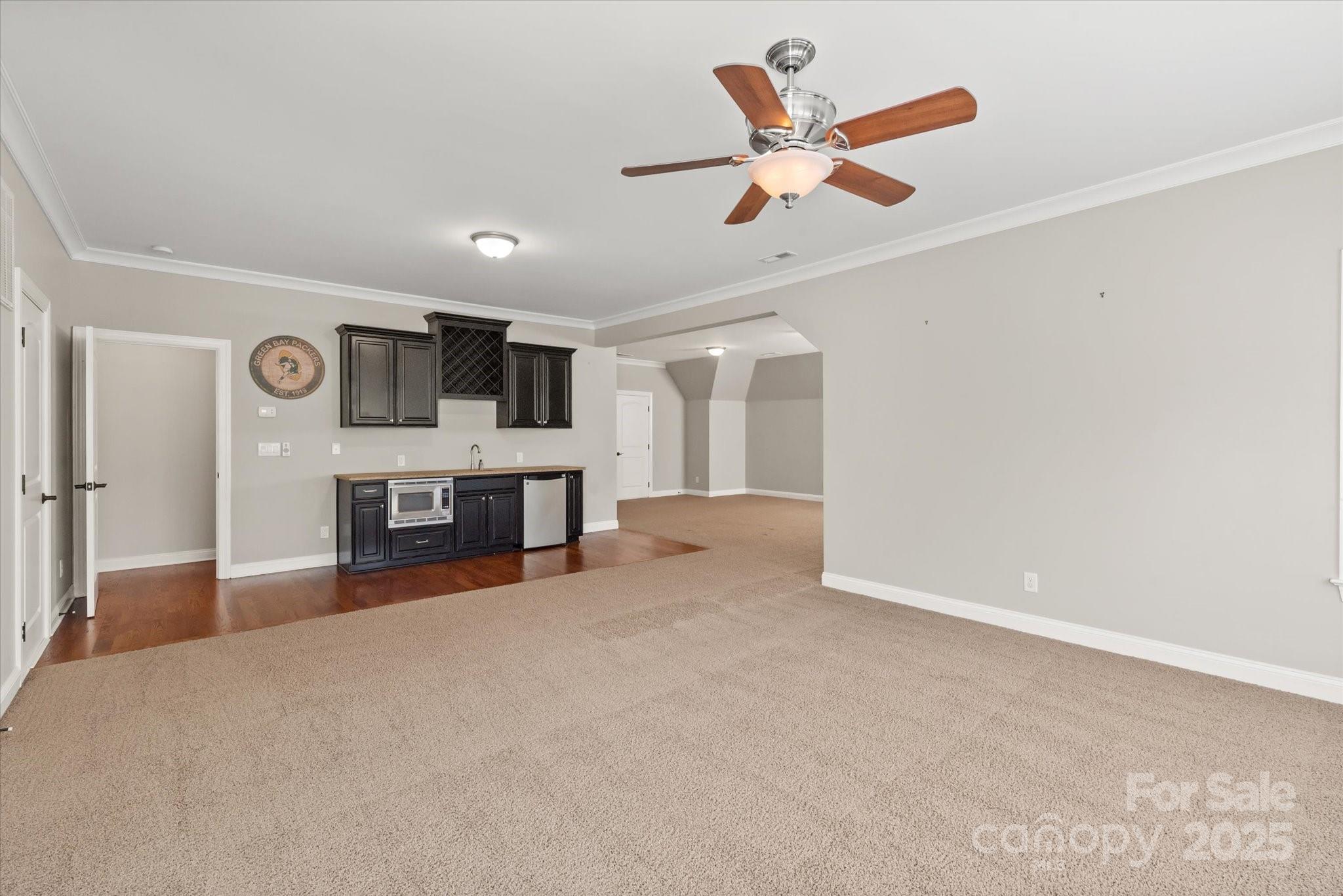 223 Glenmoor Drive