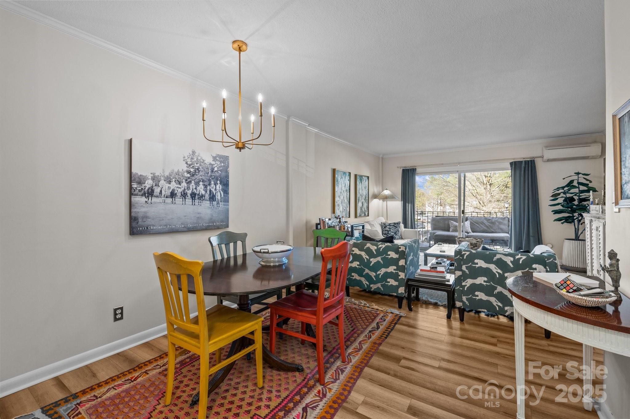 2503 Roswell Avenue Unit: 208