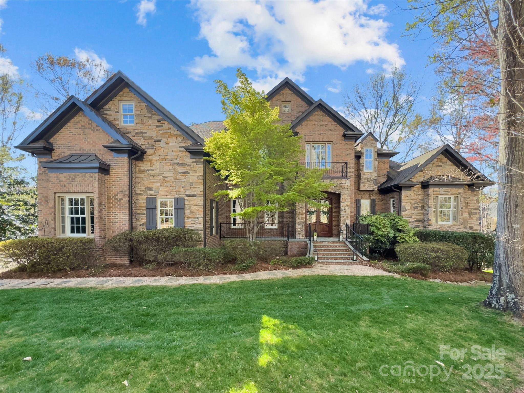 5449 Callander Court