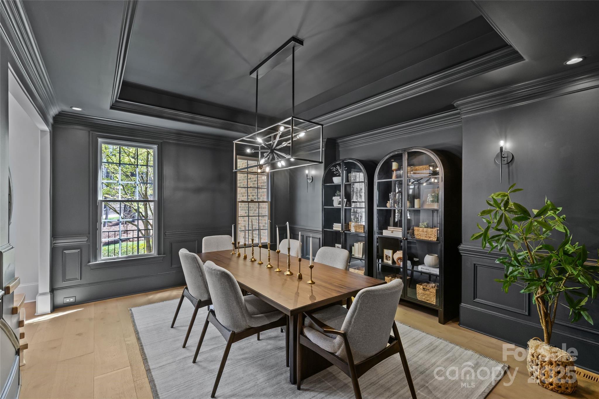 5449 Callander Court