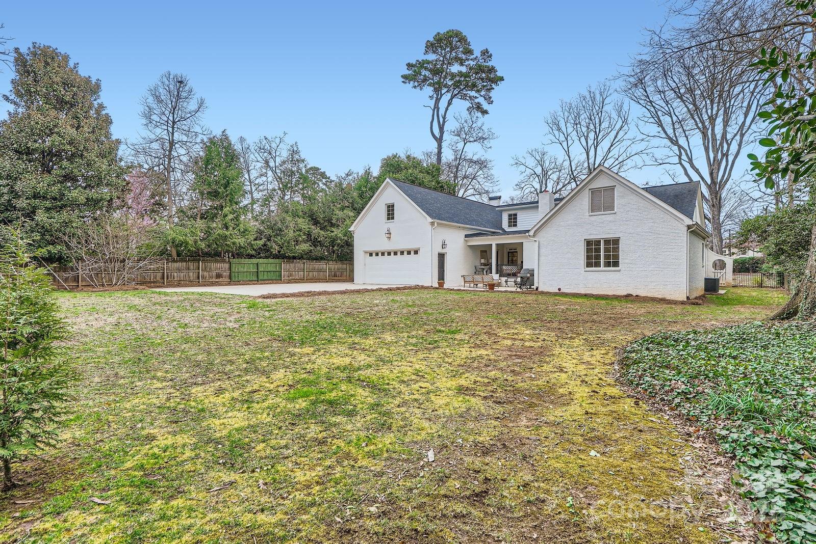 2034 Sharon Lane