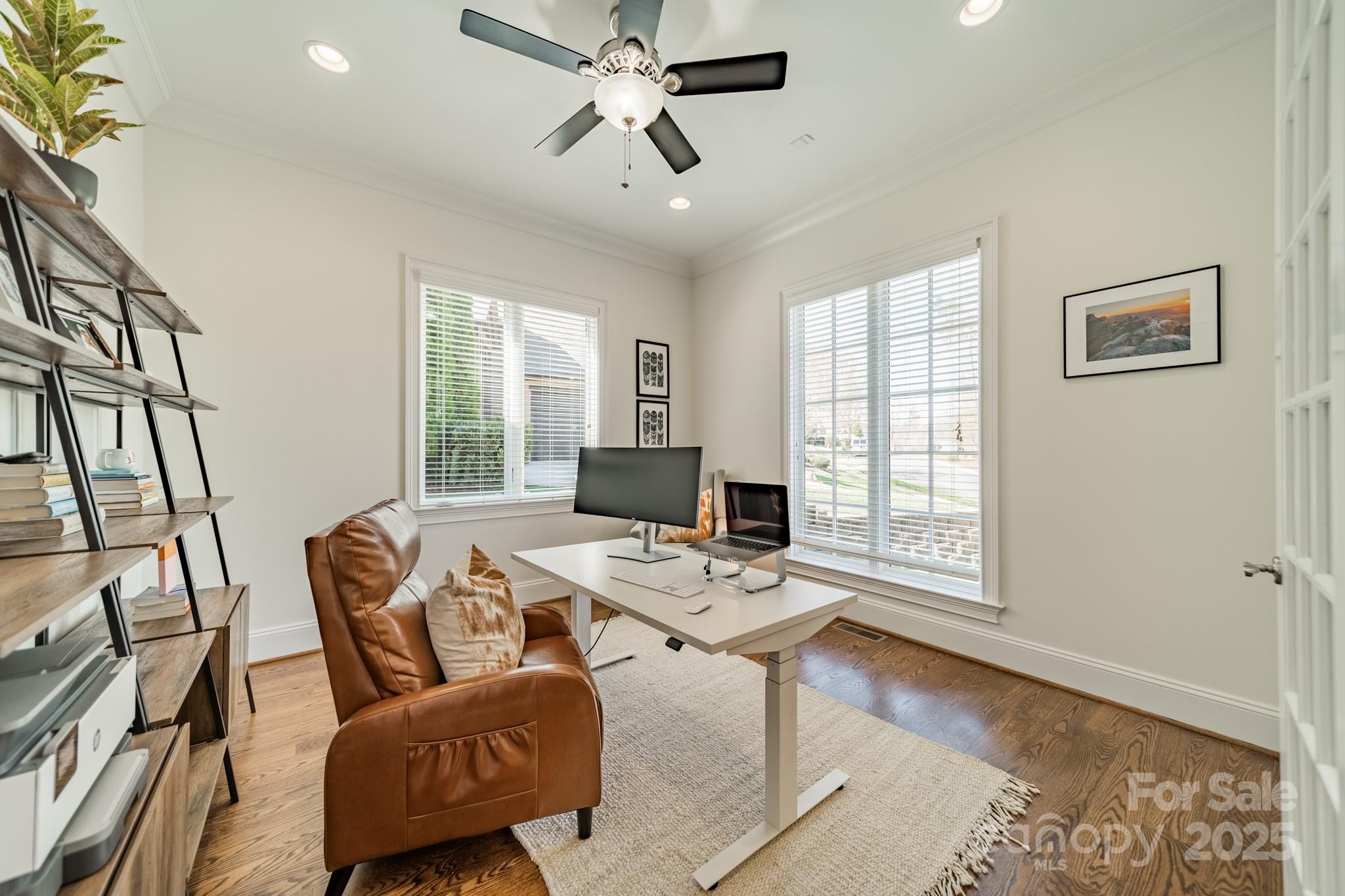 913 Dacavin Drive