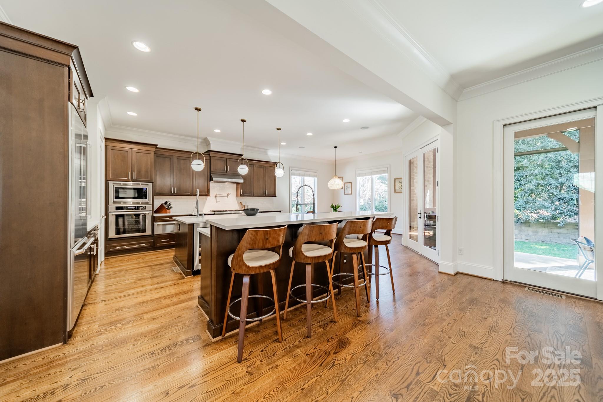 913 Dacavin Drive