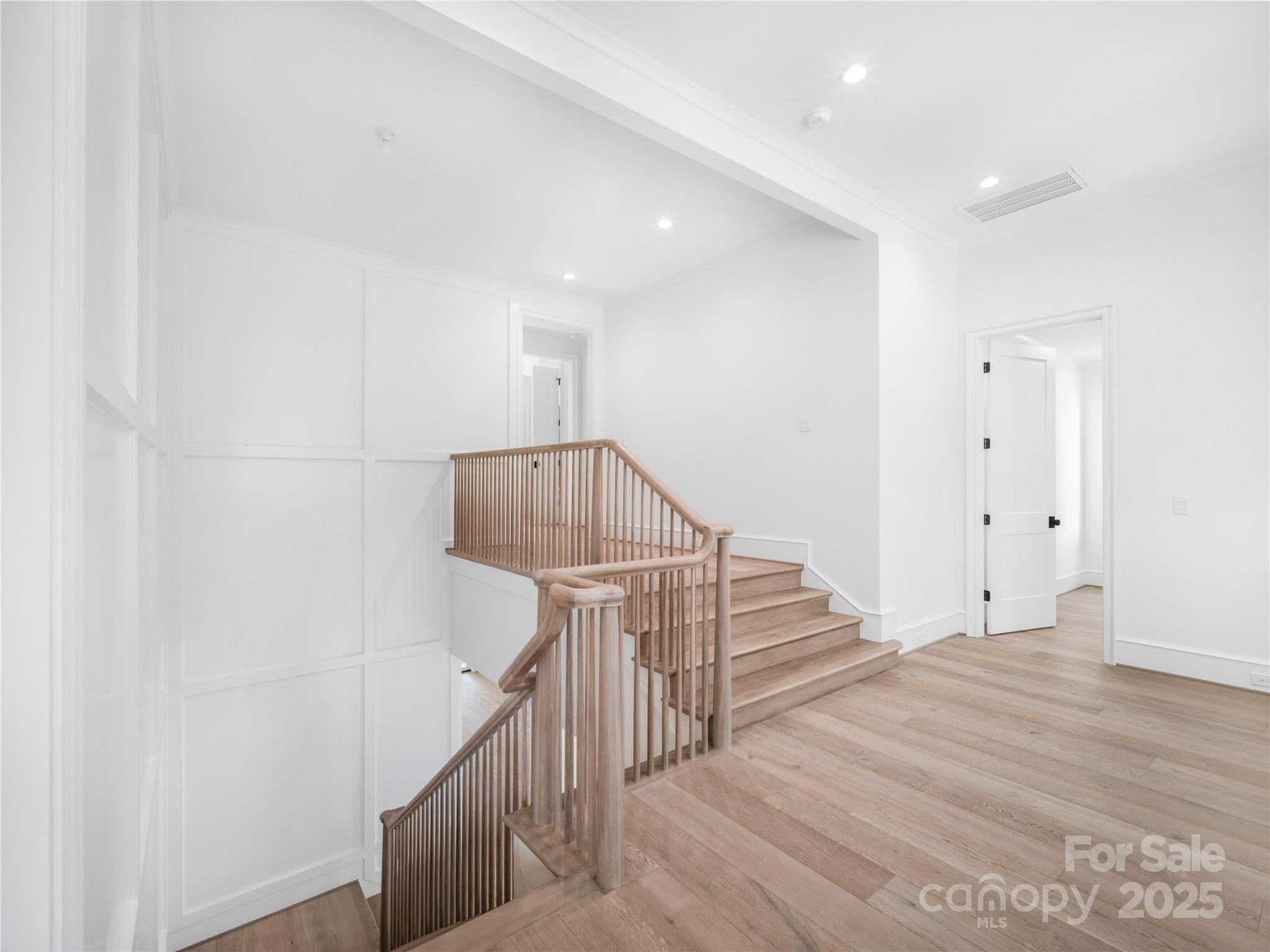 3212 Willow Oak Road