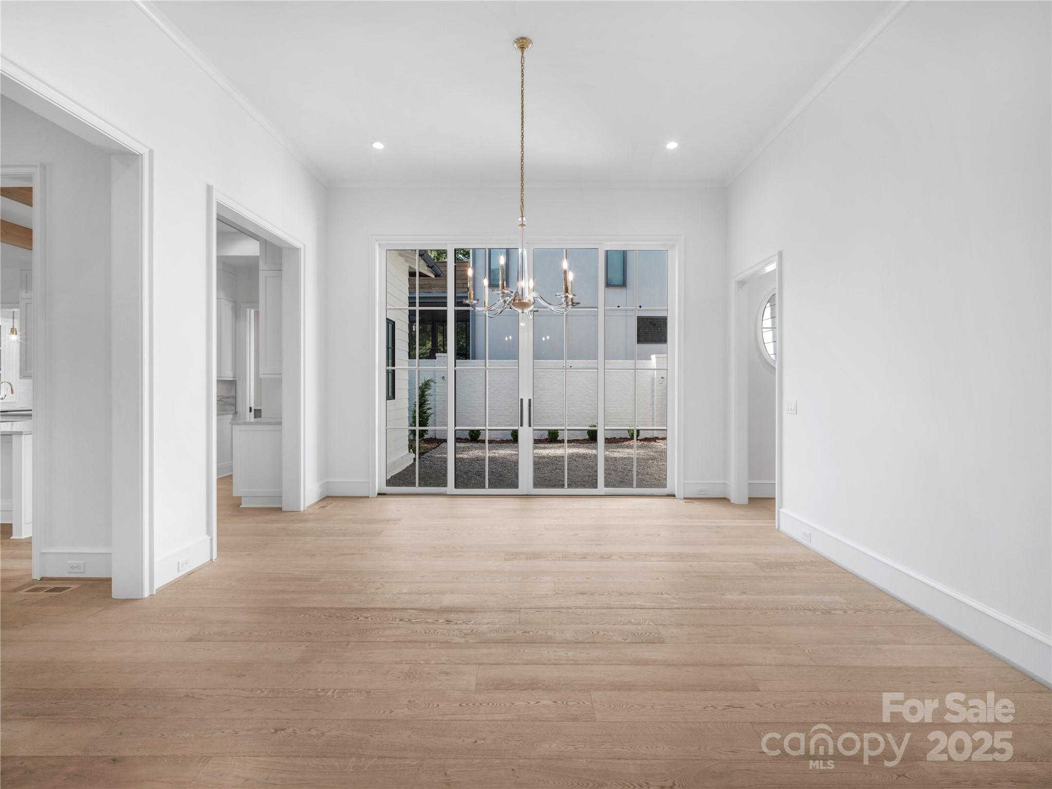 3212 Willow Oak Road