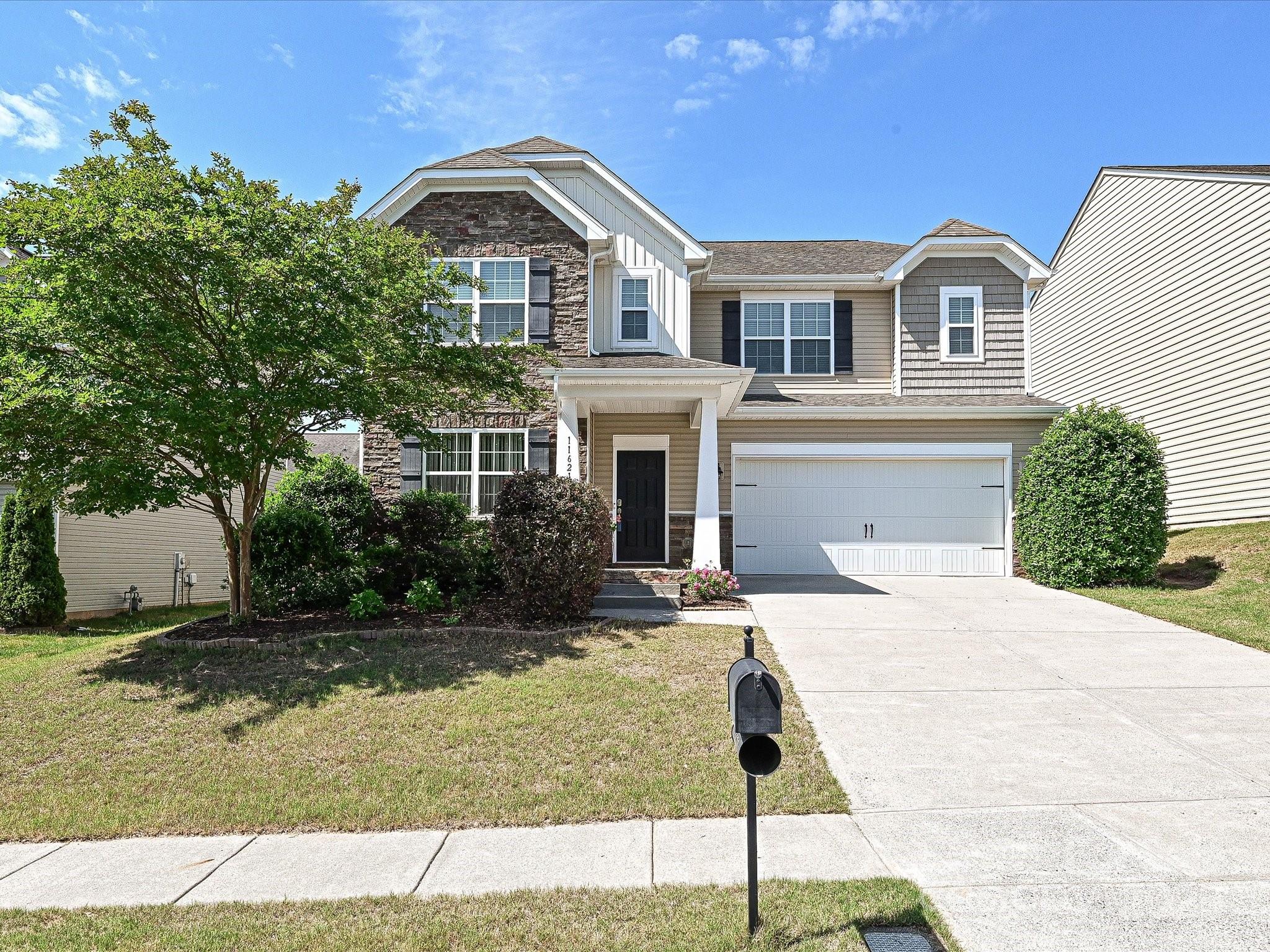 11621 Red Knoll Lane
