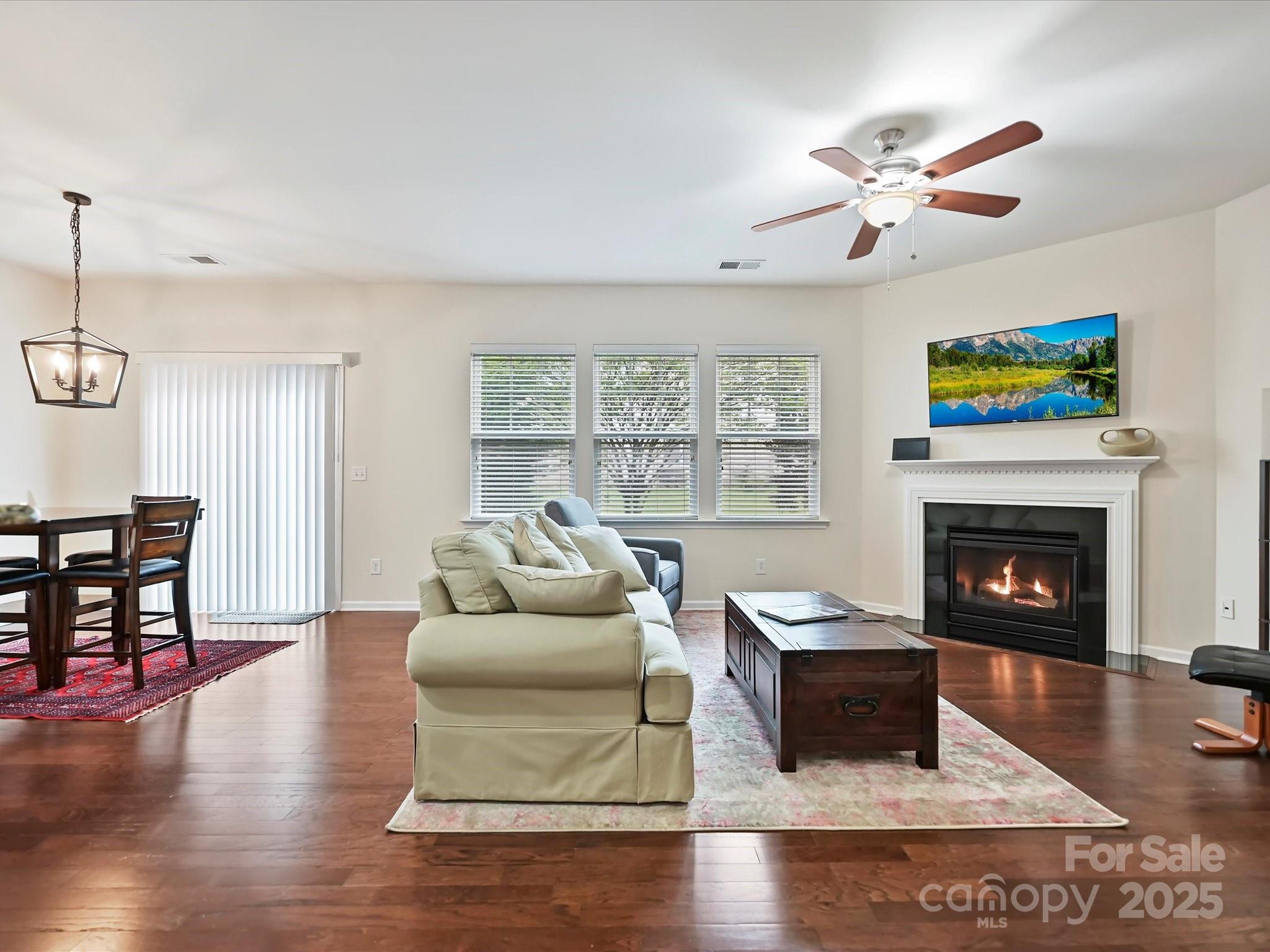 11621 Red Knoll Lane