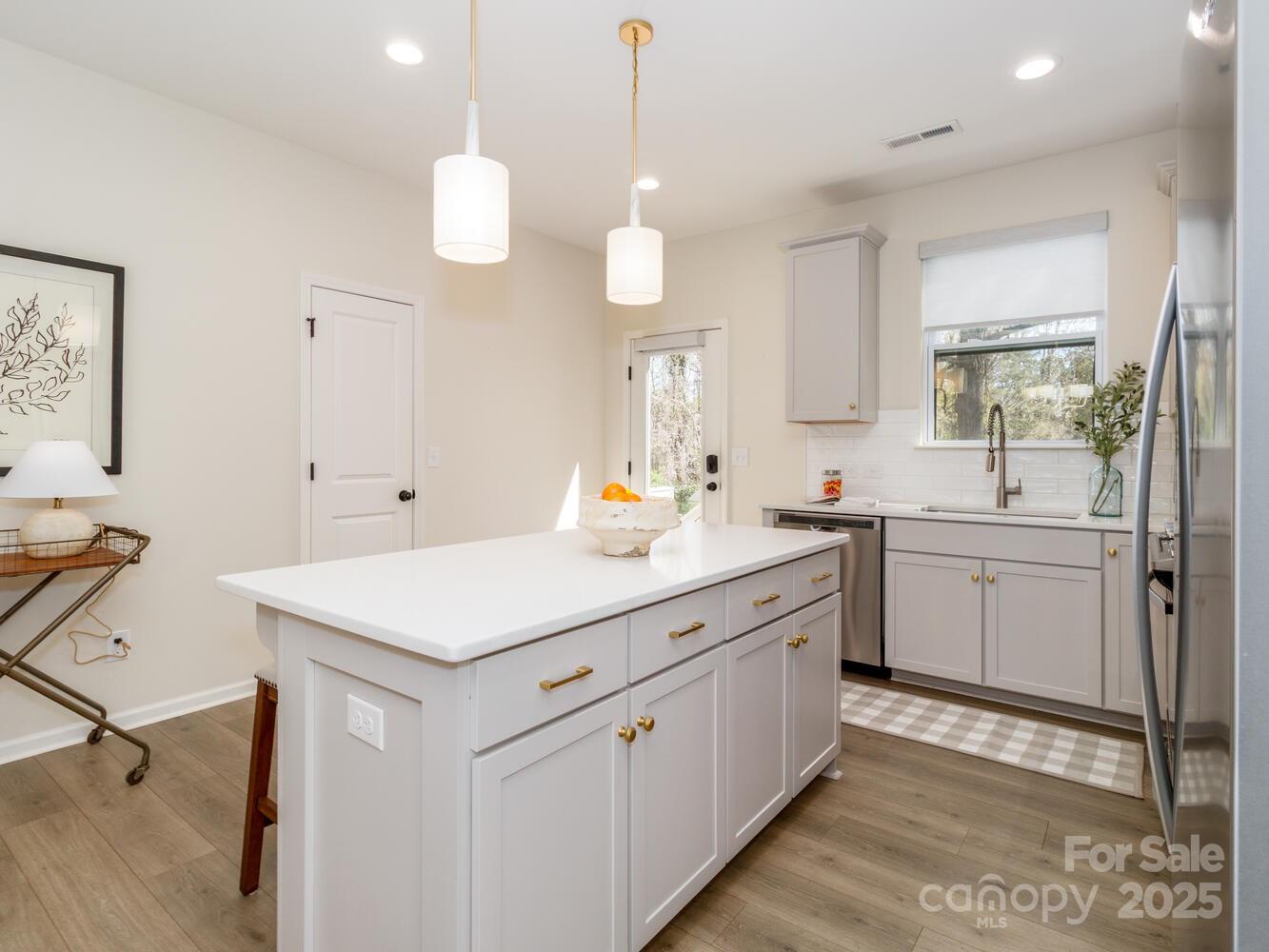 3200 Cosby Place