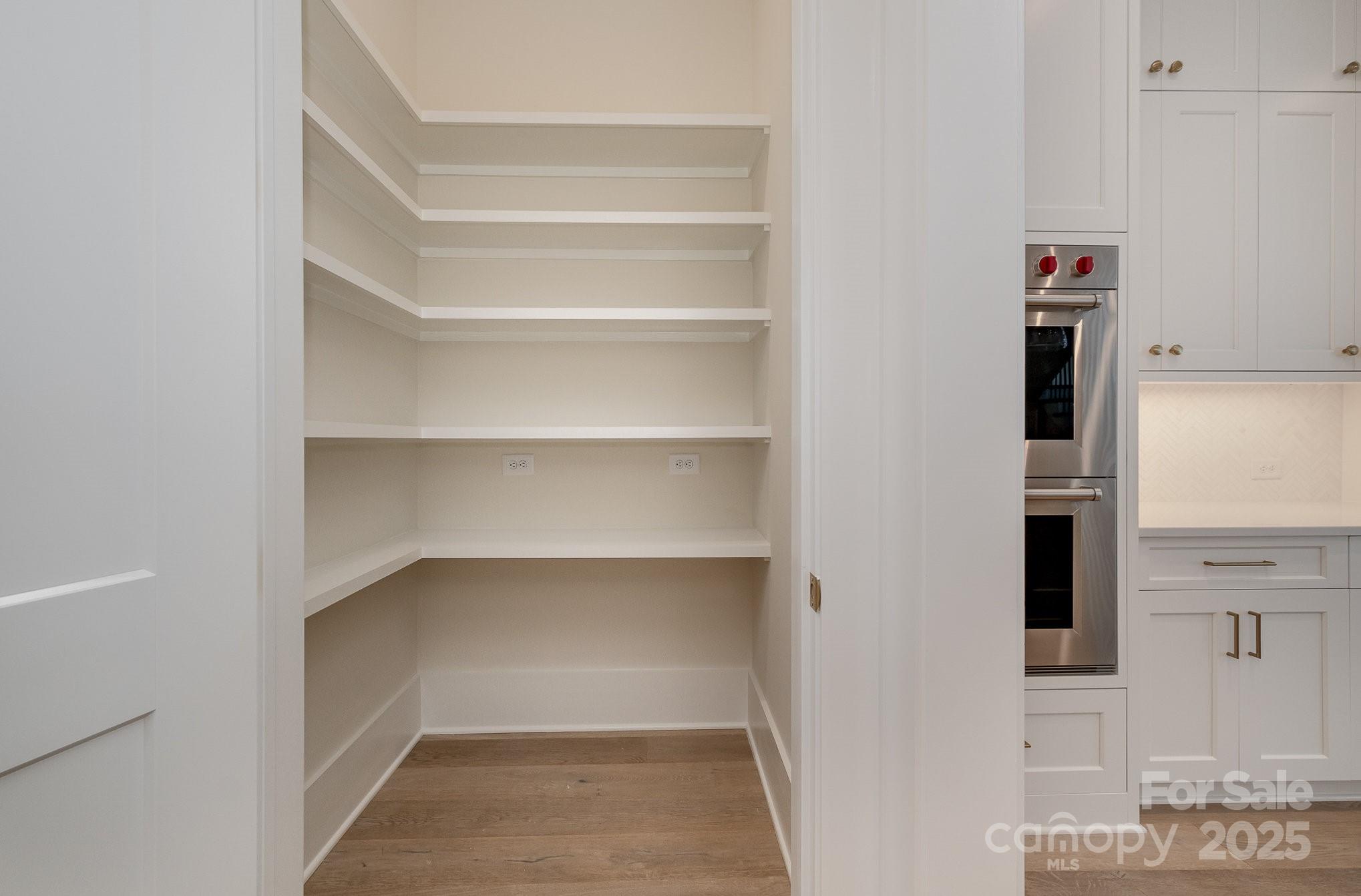 2922 Sharon View Road Unit: C