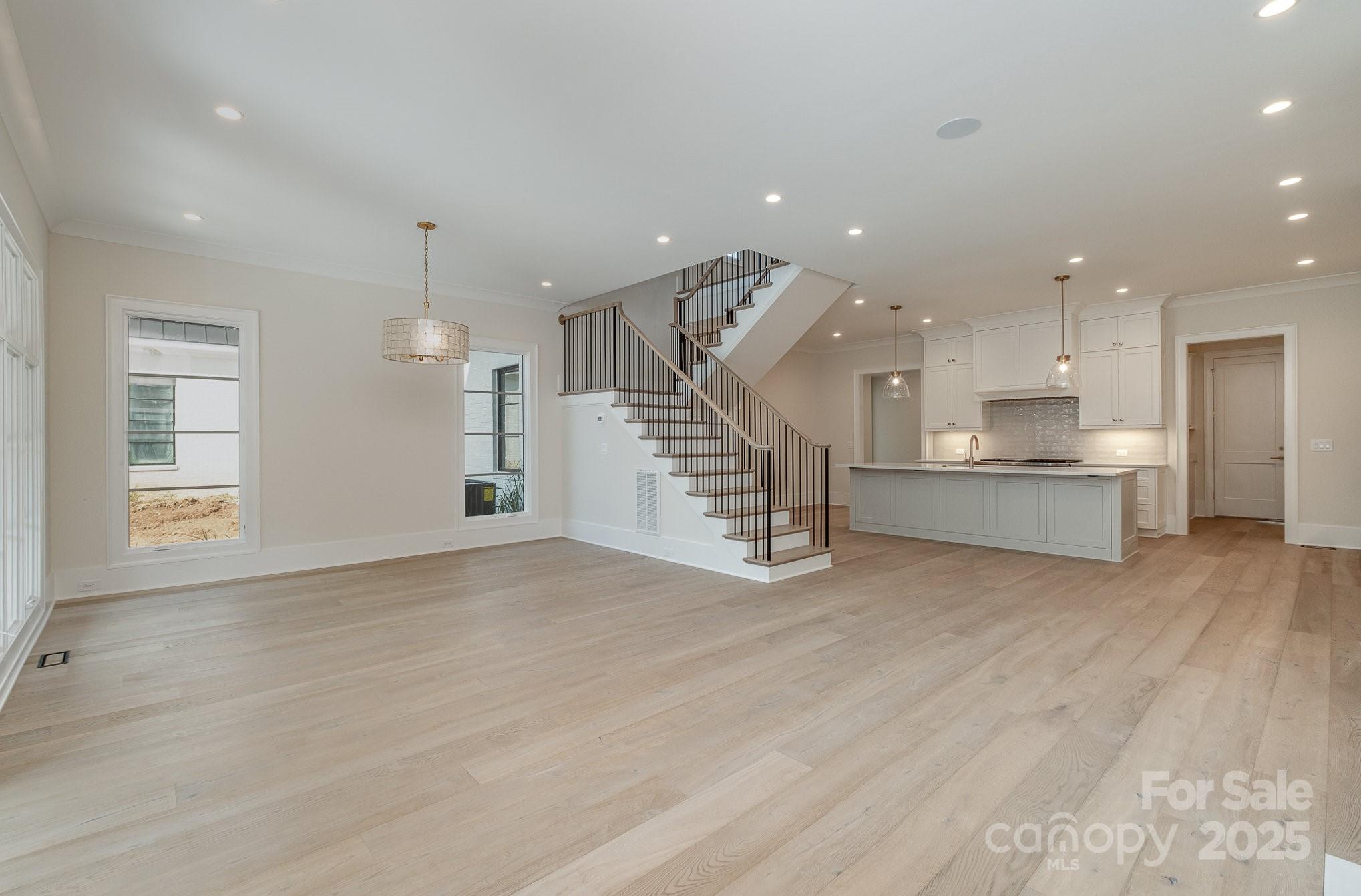 2922 Sharon View Road Unit: C