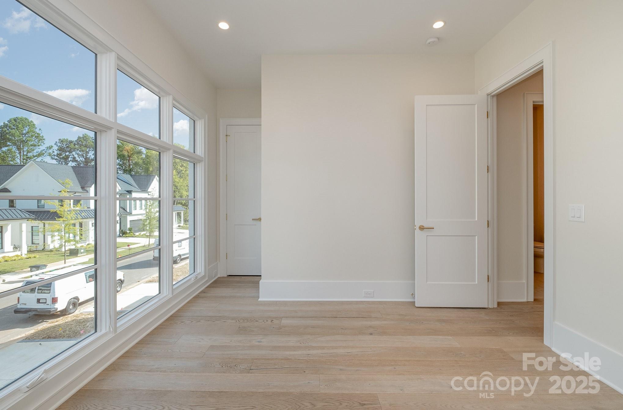 2922 Sharon View Road Unit: C