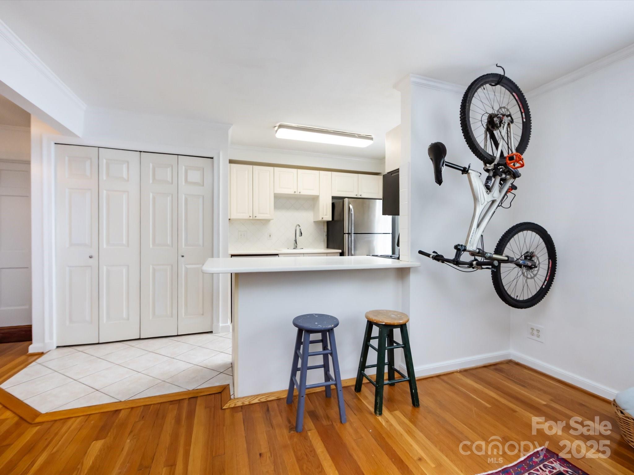 110 Colville Road Unit: 12B