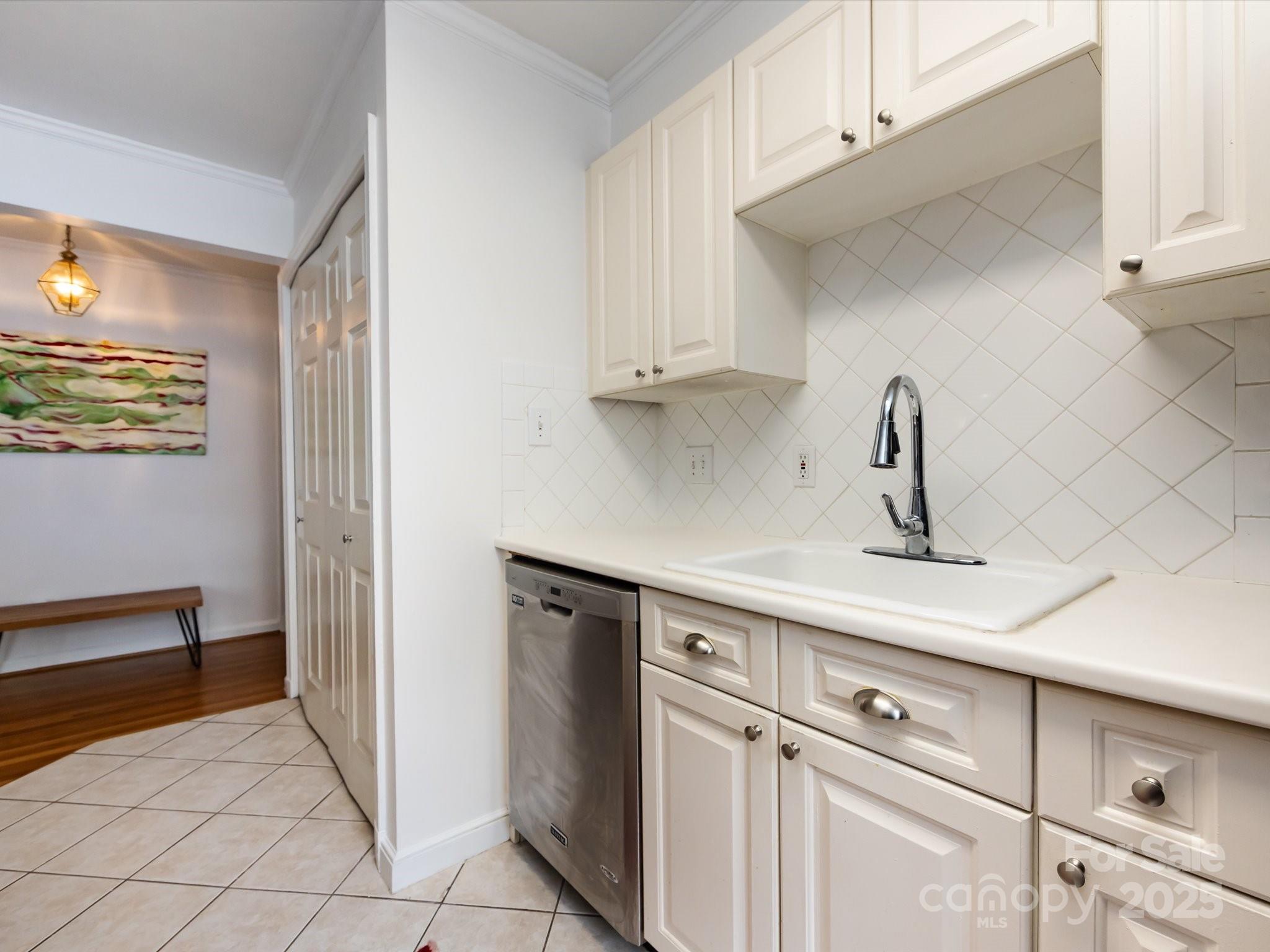 110 Colville Road Unit: 12B