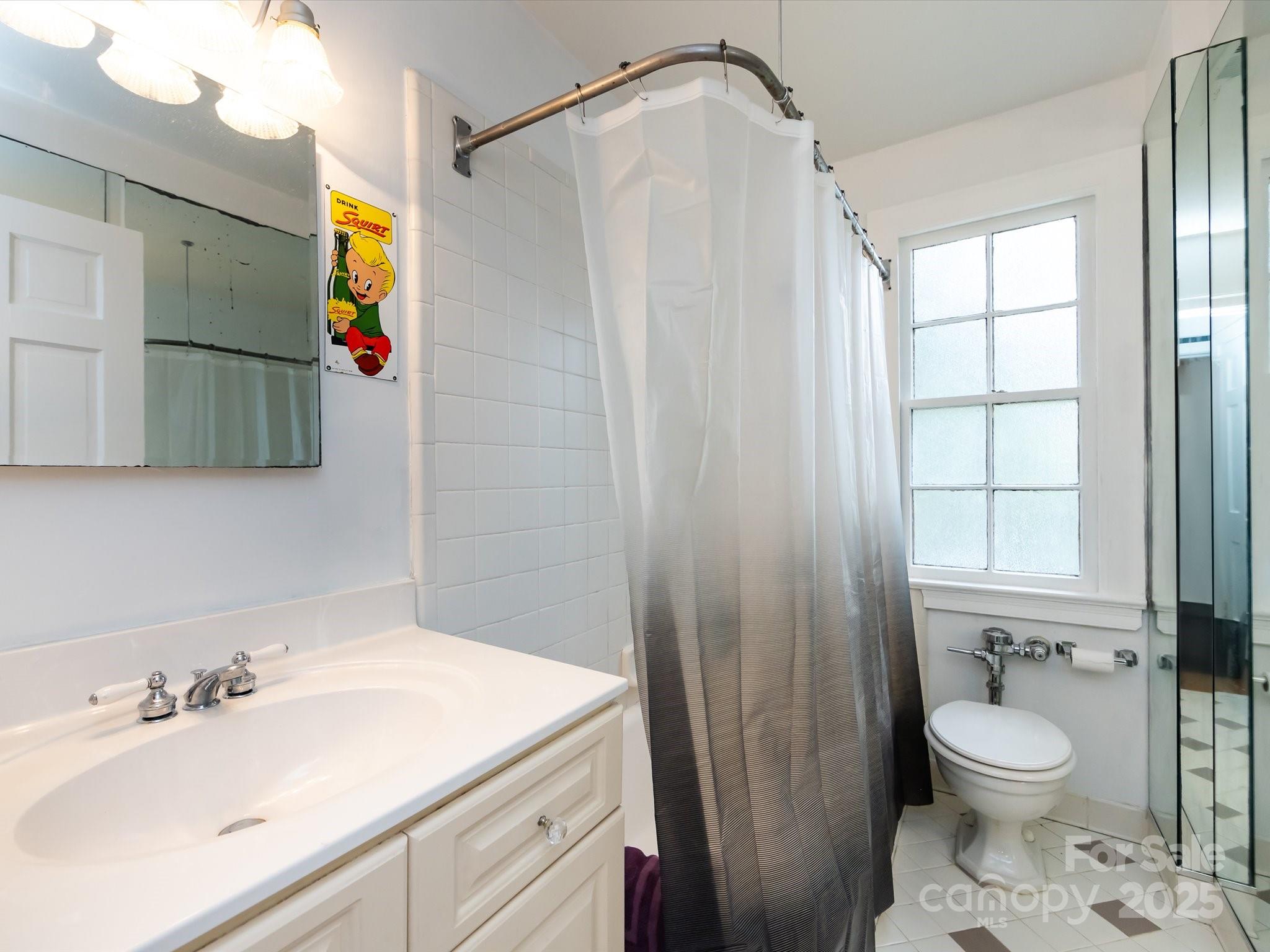 110 Colville Road Unit: 12B
