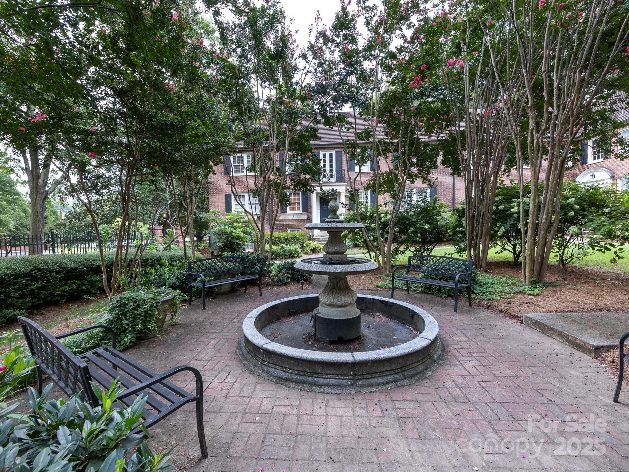 110 Colville Road Unit: 12B