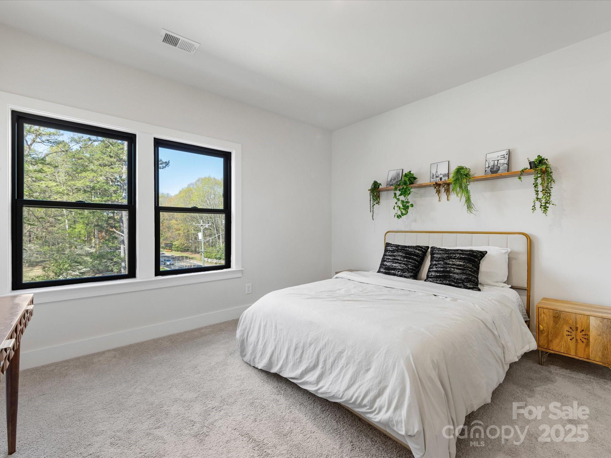 8707 Nolley Court