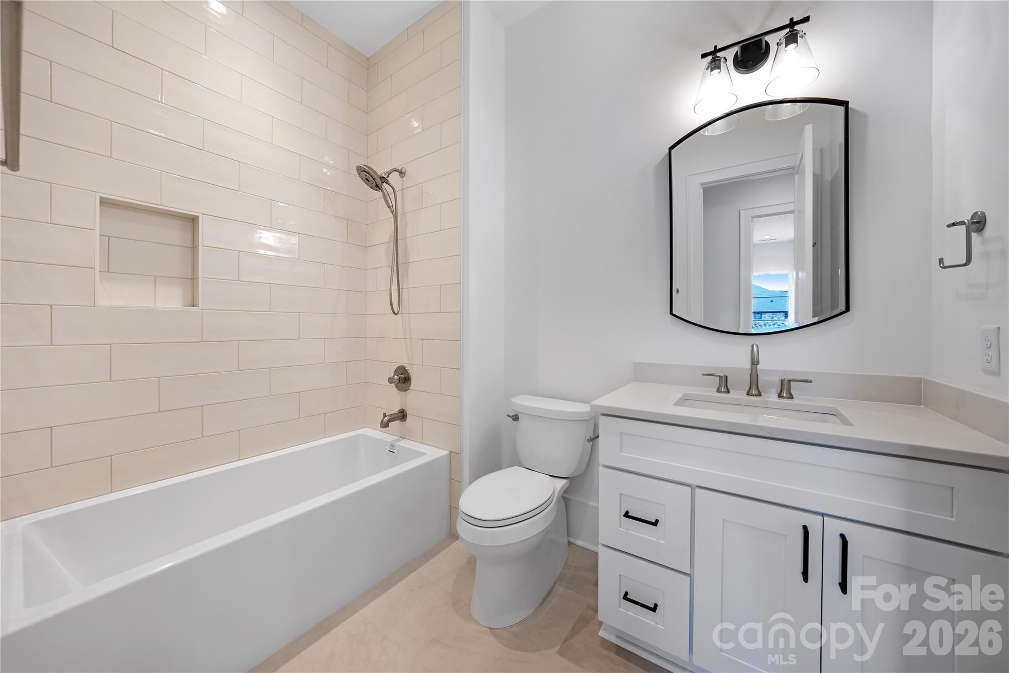 3142 Providence Road Unit: 1B