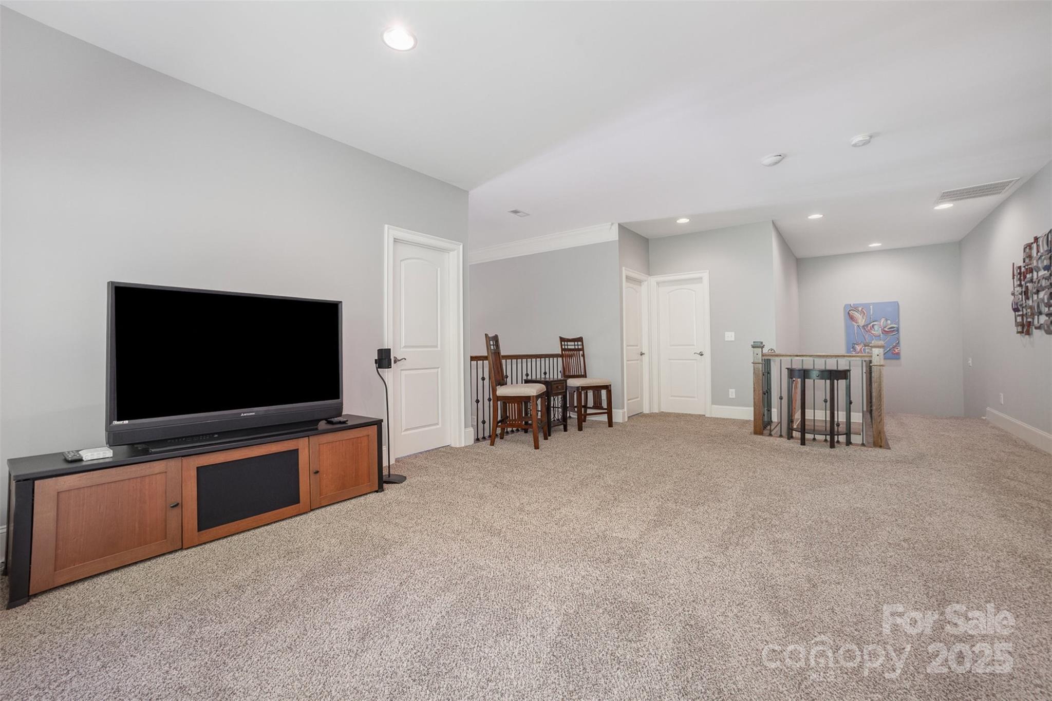 5706 Sardis Hall Court