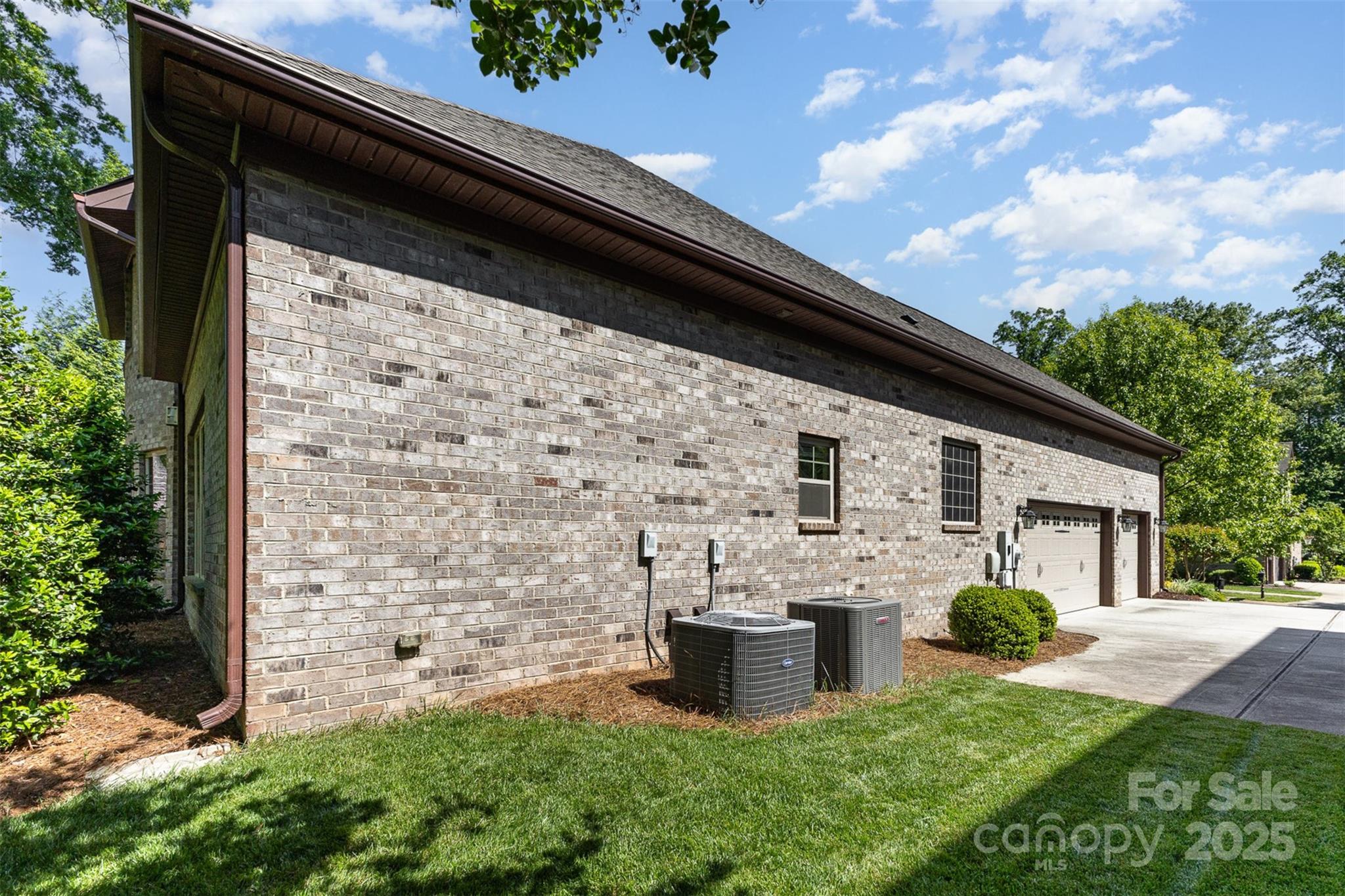 5706 Sardis Hall Court