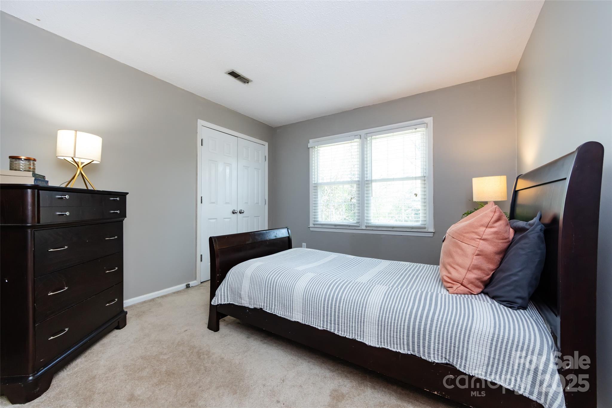 5013 Cedar Forest Drive