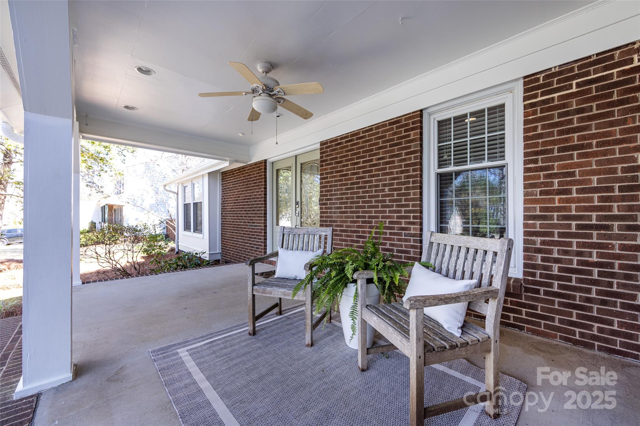 5013 Cedar Forest Drive